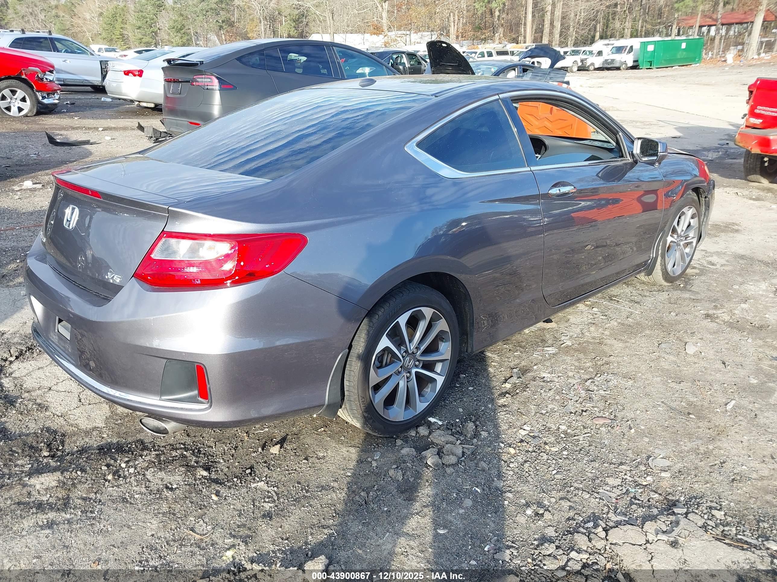 HONDA ACCORD image 4