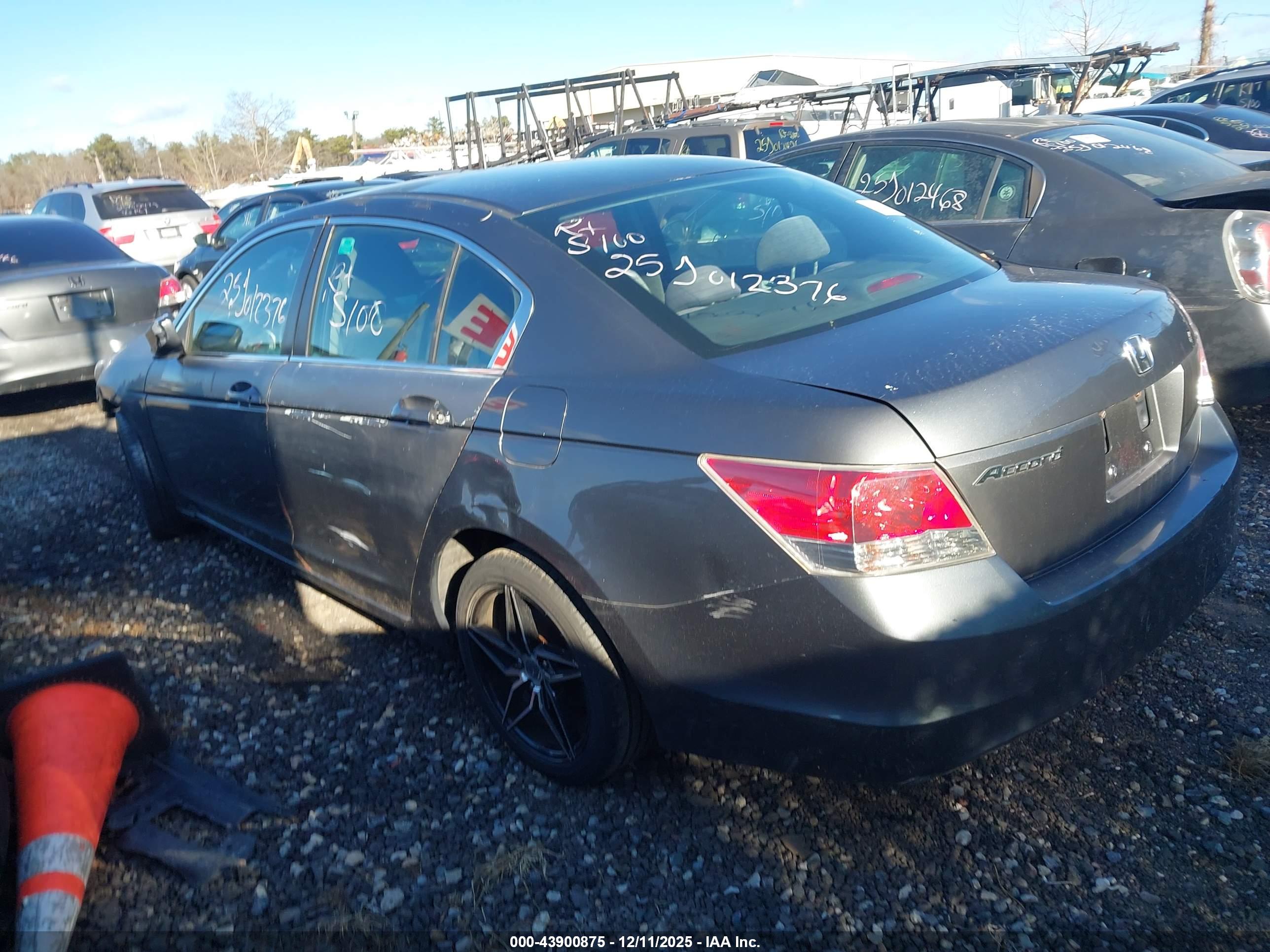 HONDA ACCORD image 3
