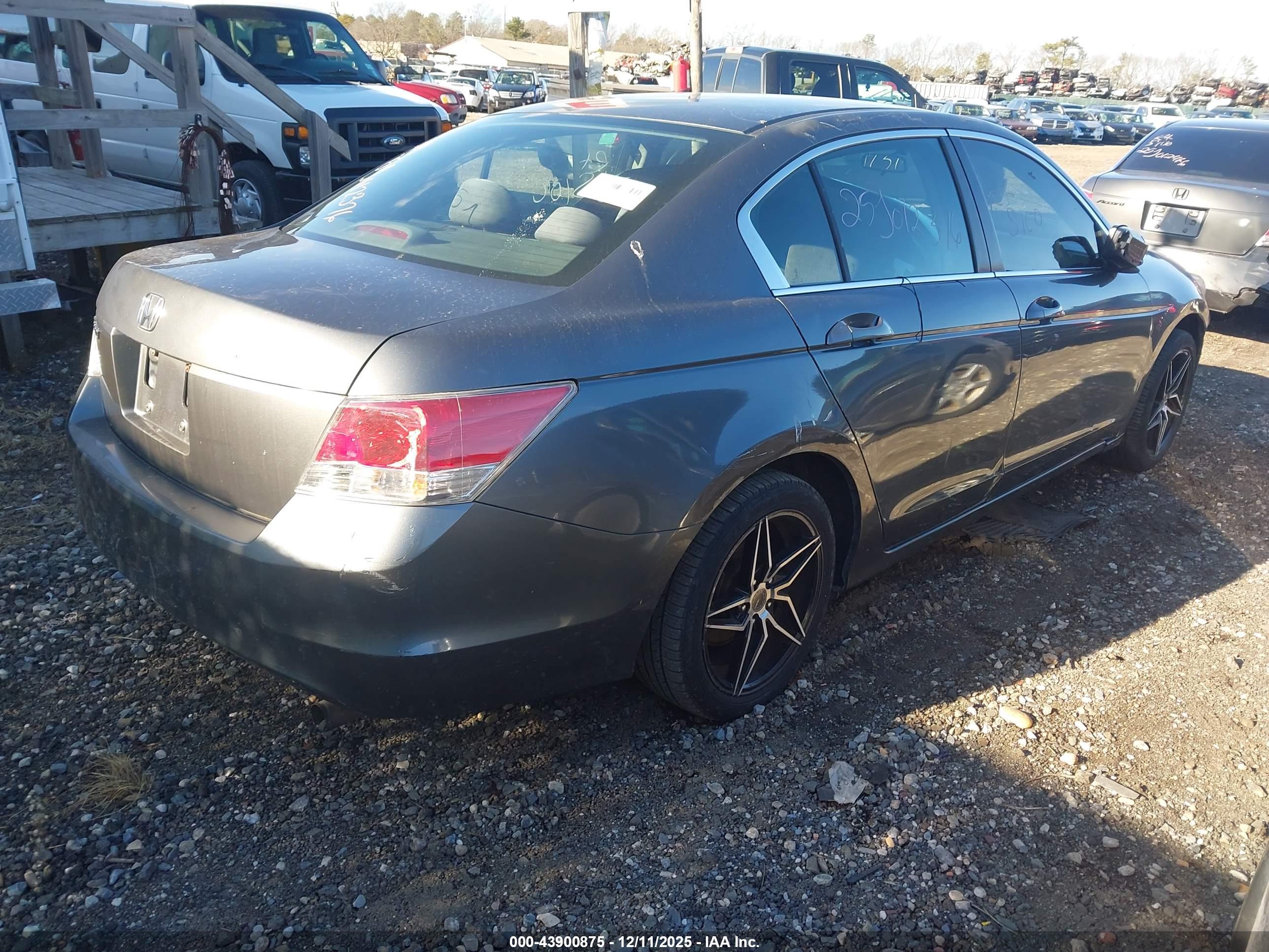 HONDA ACCORD image 4