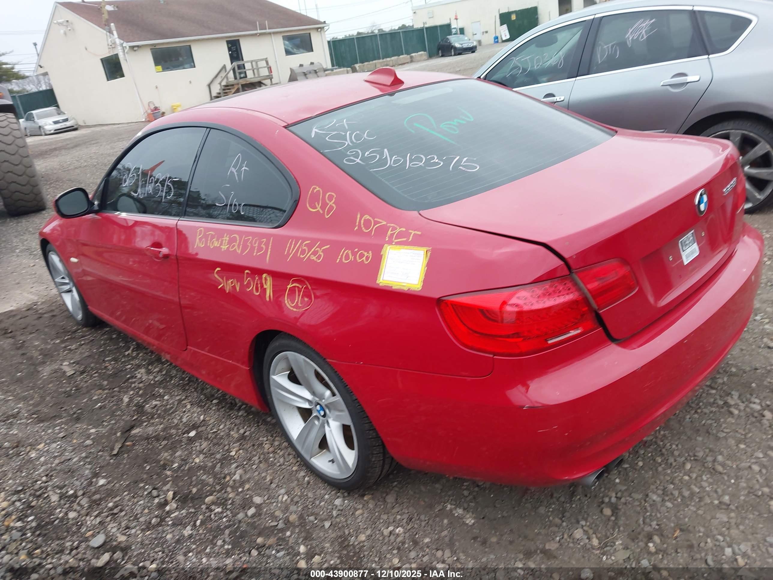 BMW 328I image 3