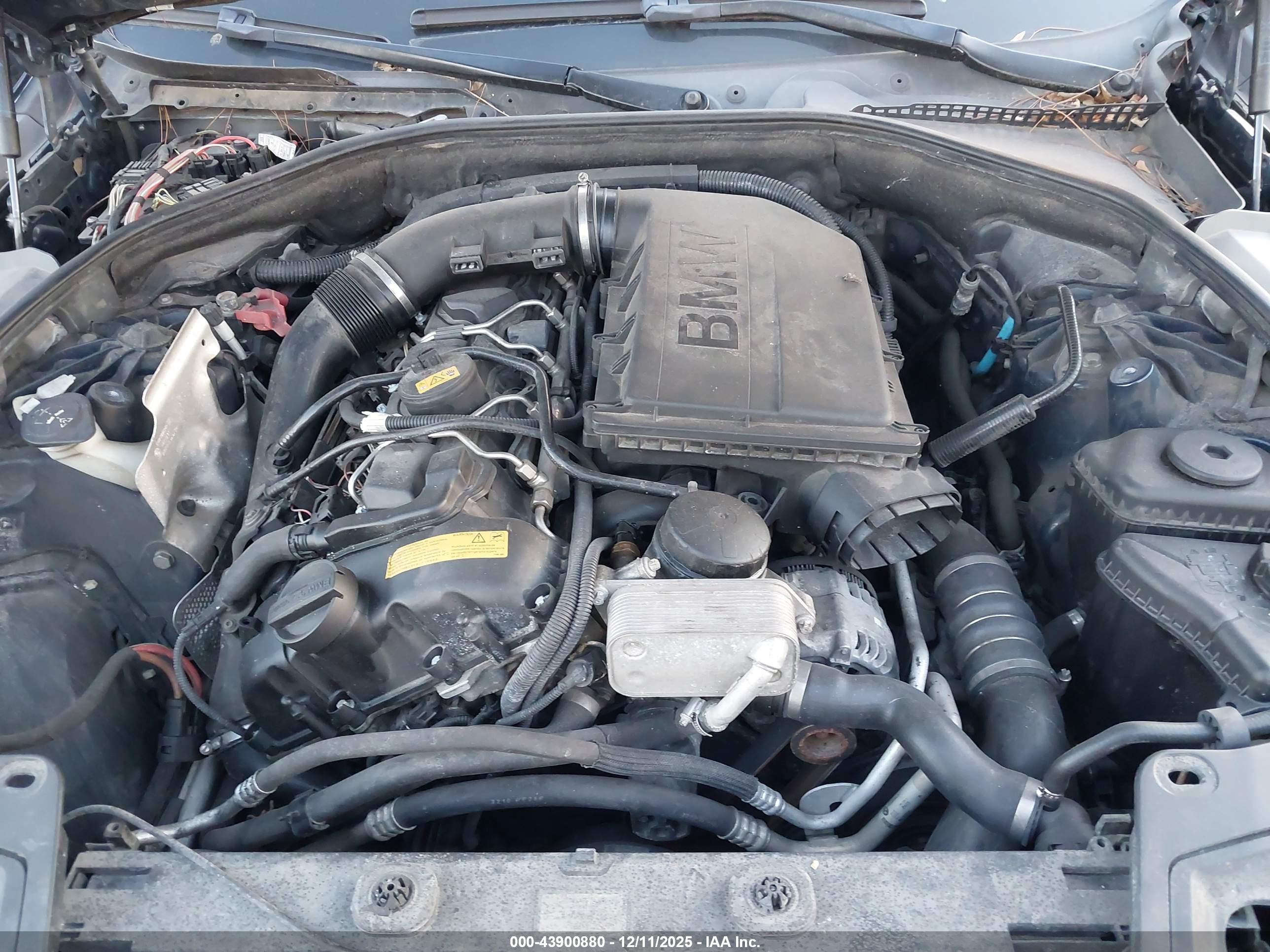 BMW 535I image 10