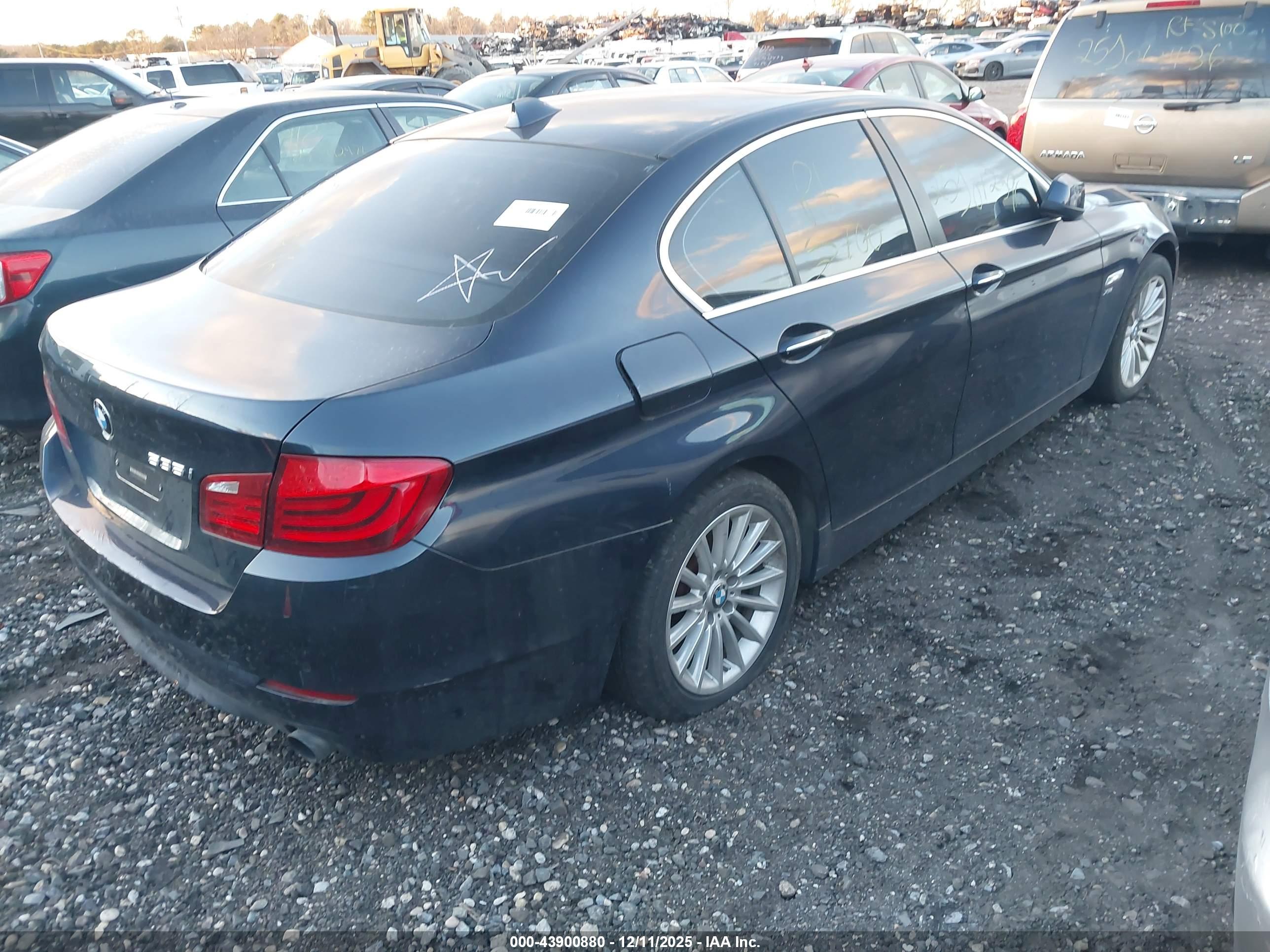BMW 535I image 4