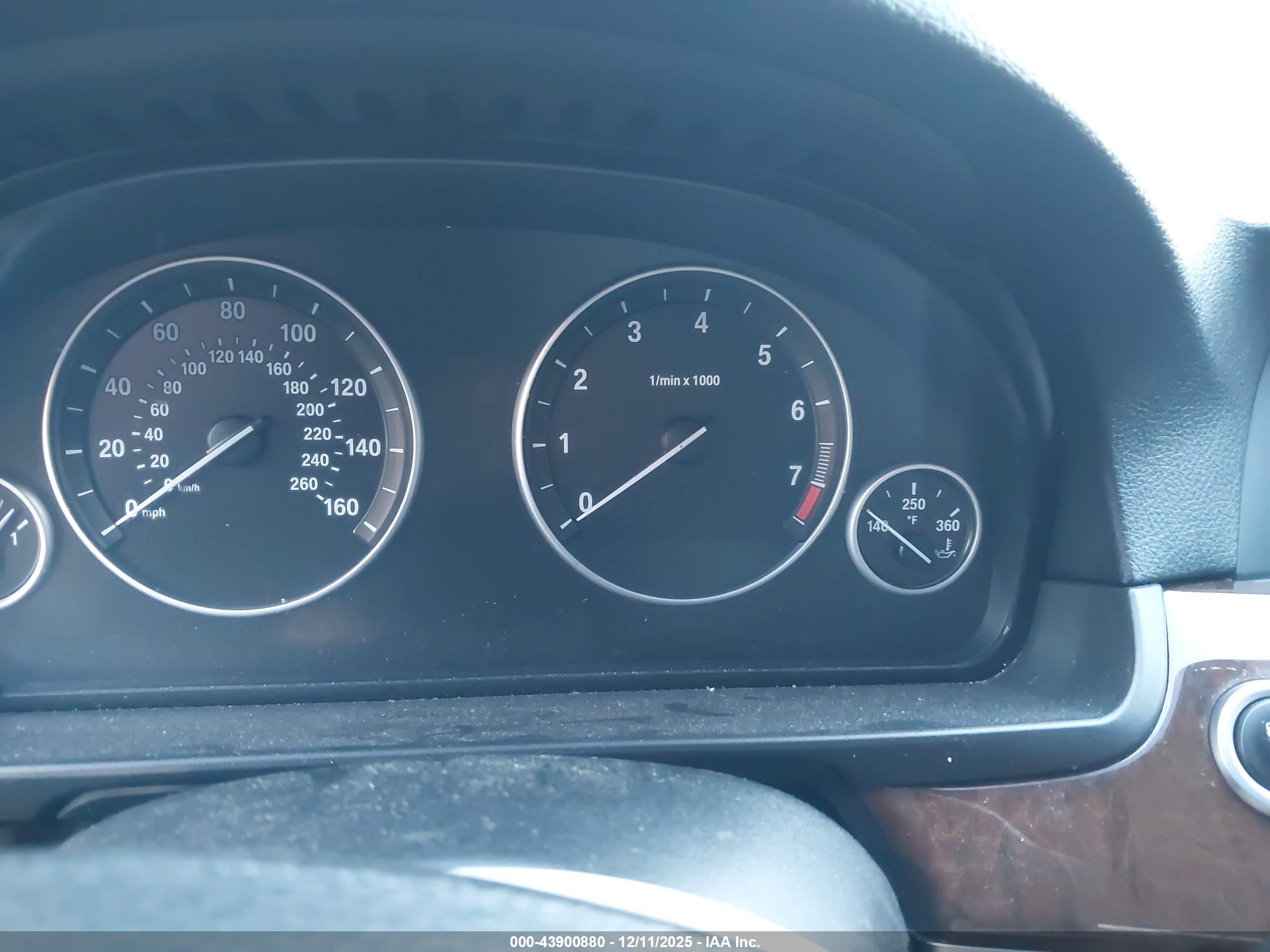 BMW 535I image 7