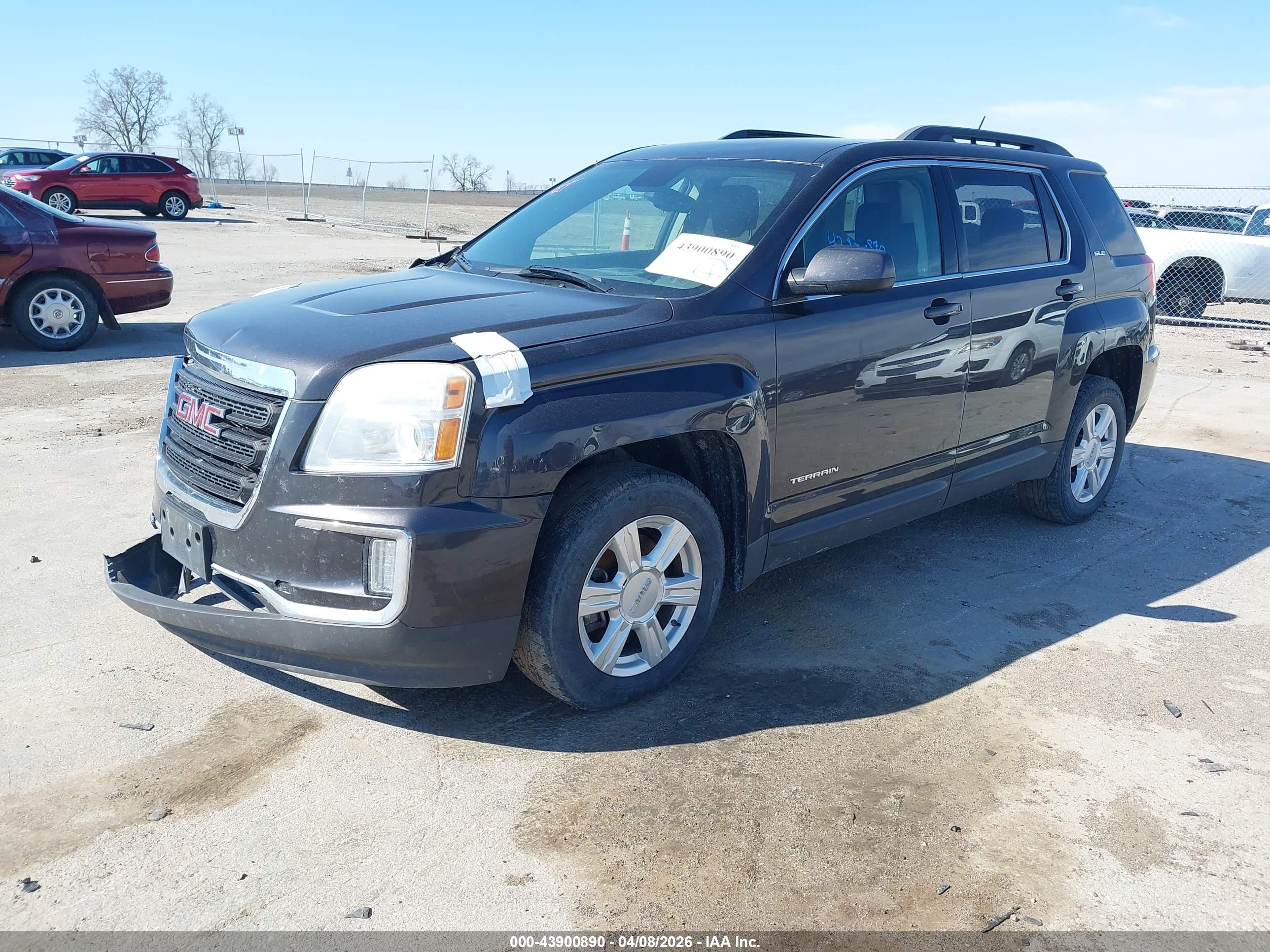 GMC TERRAIN image 2