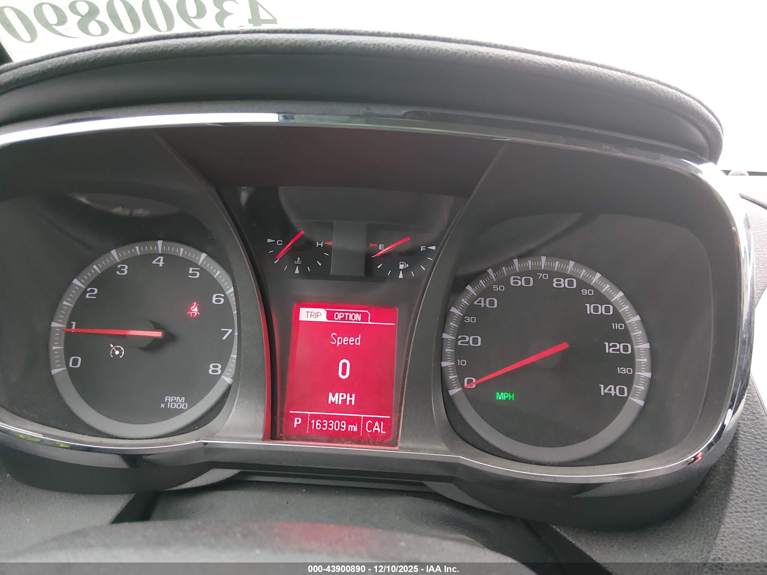 GMC TERRAIN image 7