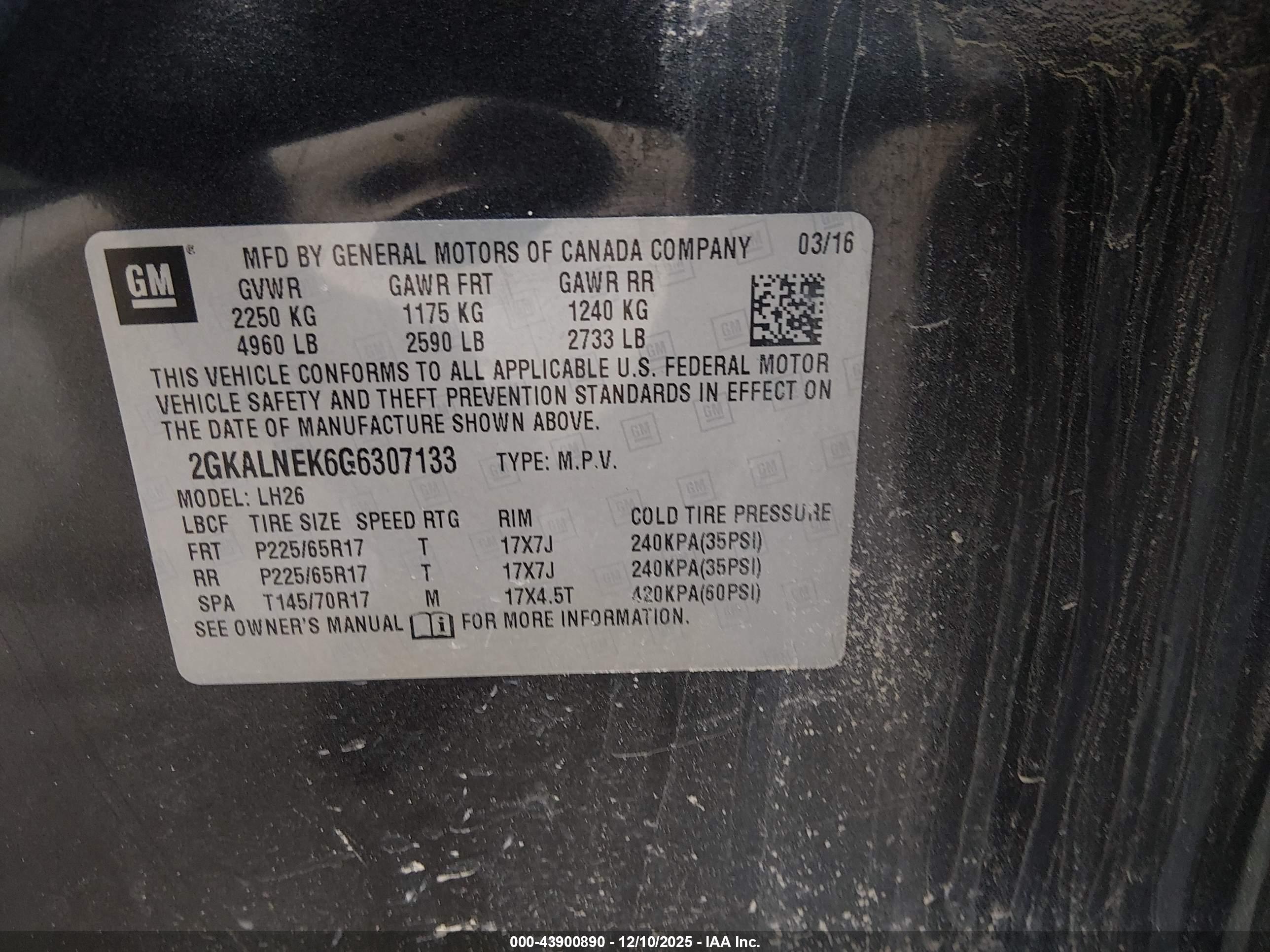 GMC TERRAIN image 9