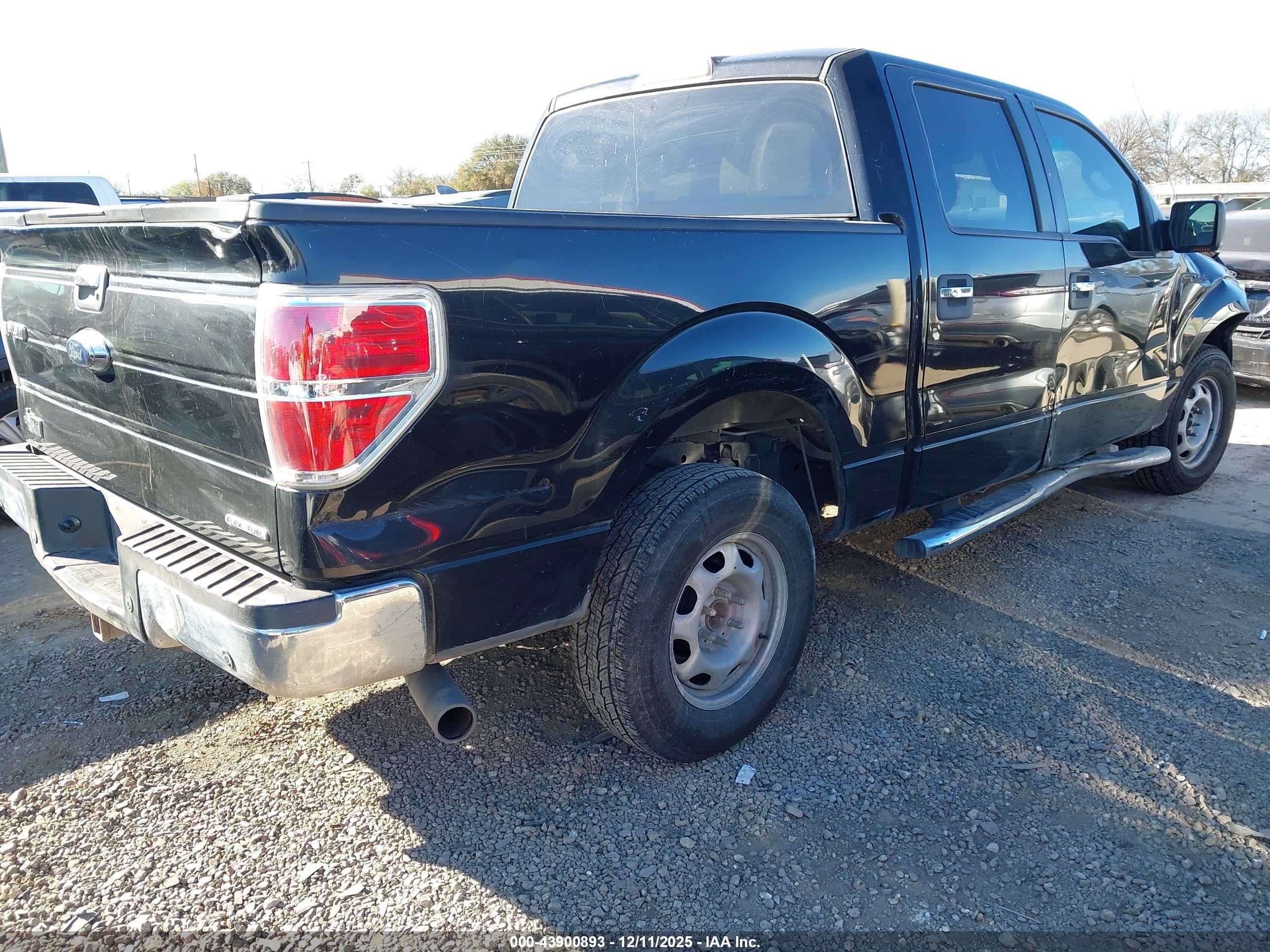 FORD F-150 image 4