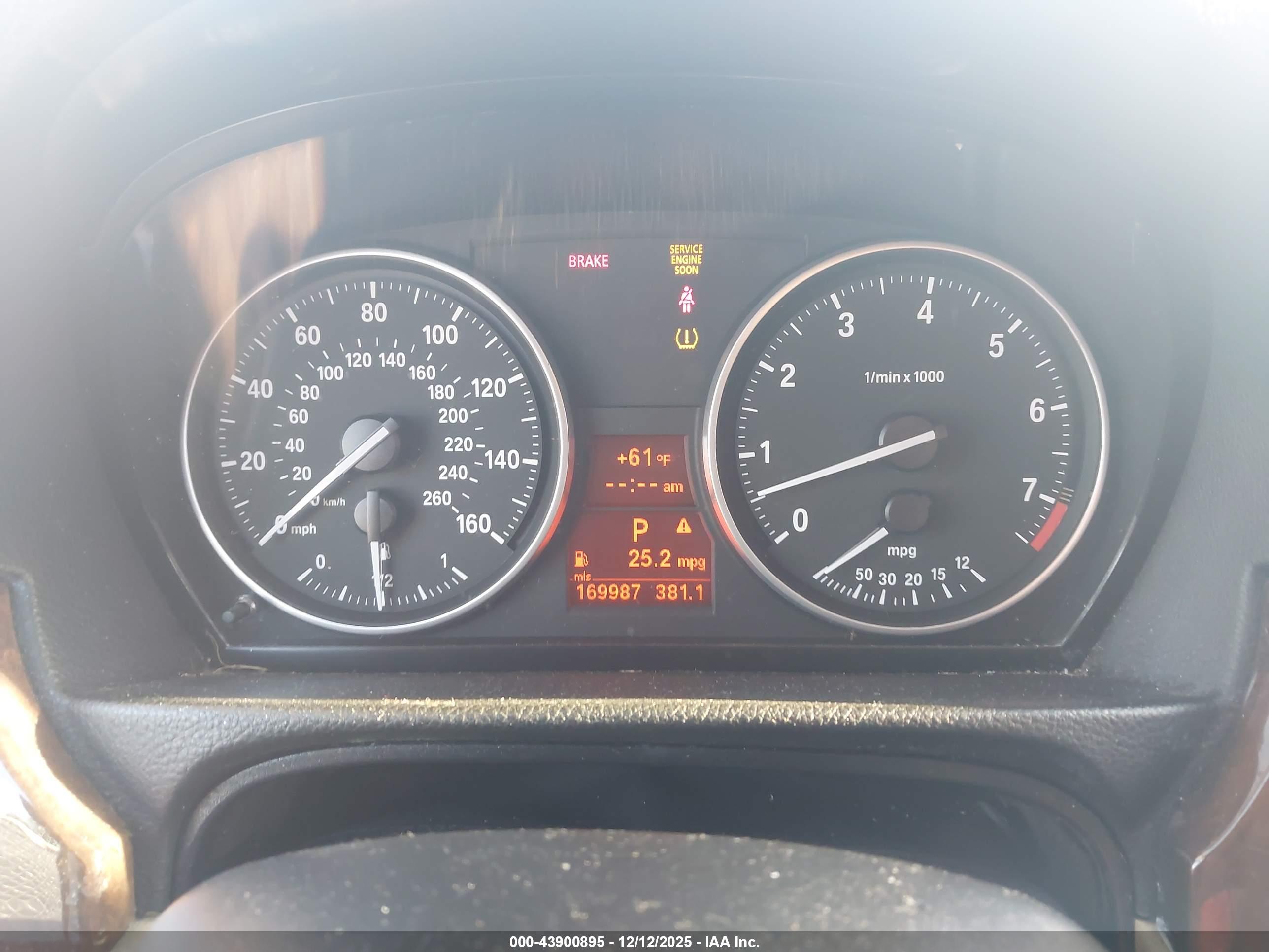 BMW 328I image 7