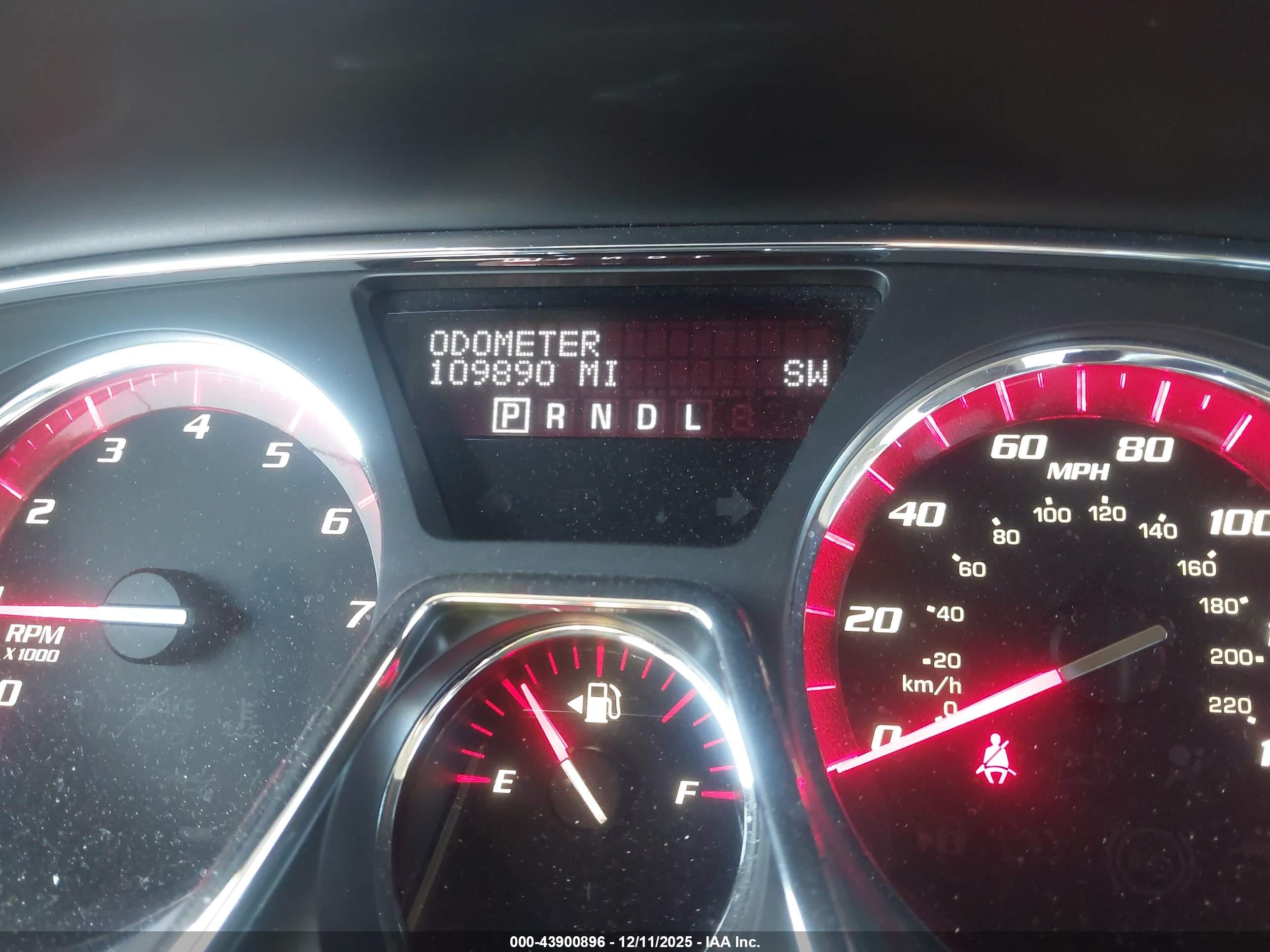 GMC ACADIA image 7