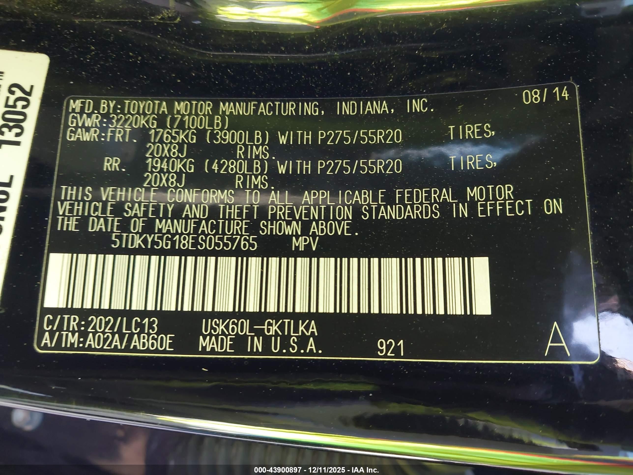 TOYOTA SEQUOIA image 9