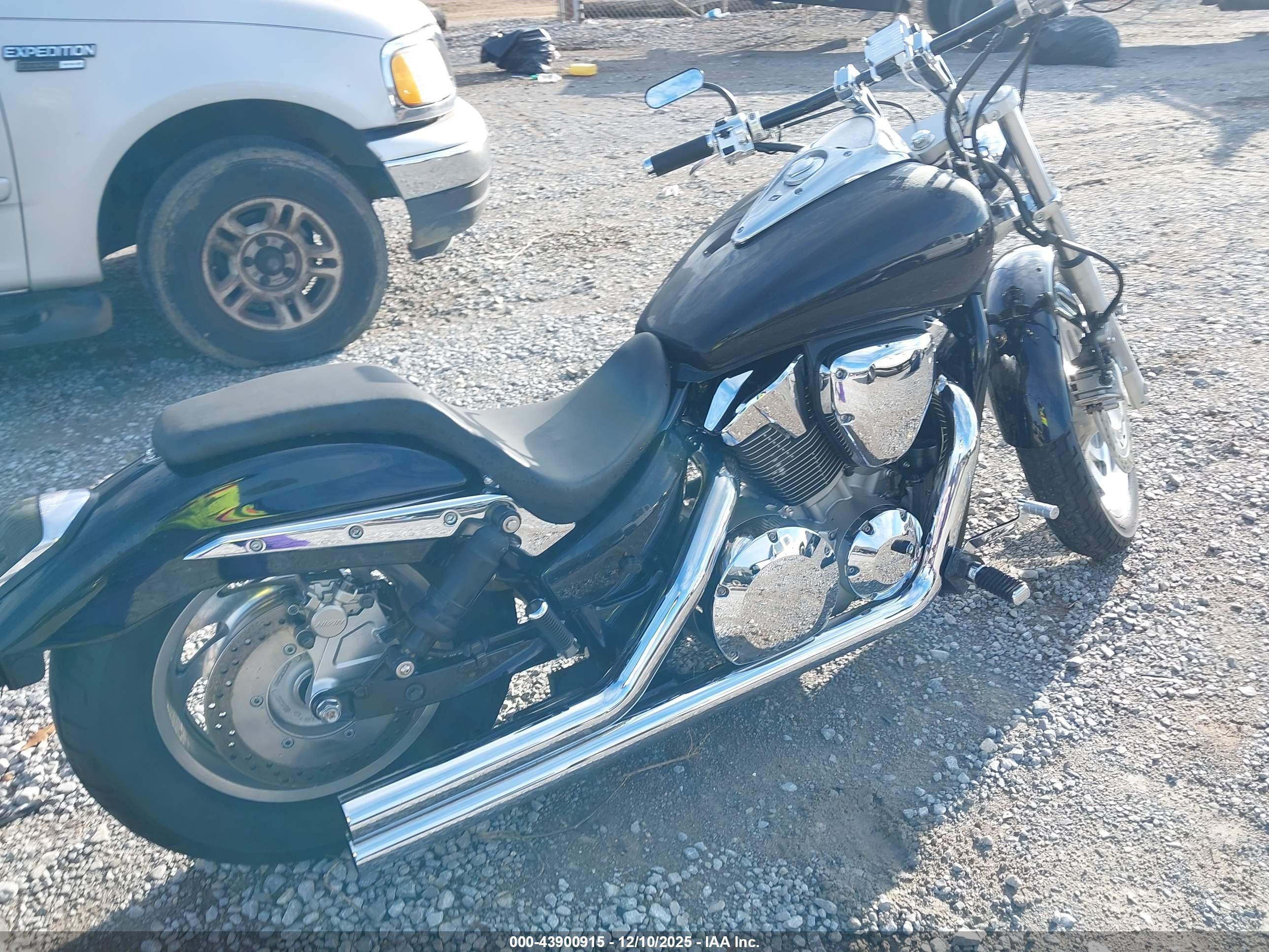 HONDA VTX1300 image 4