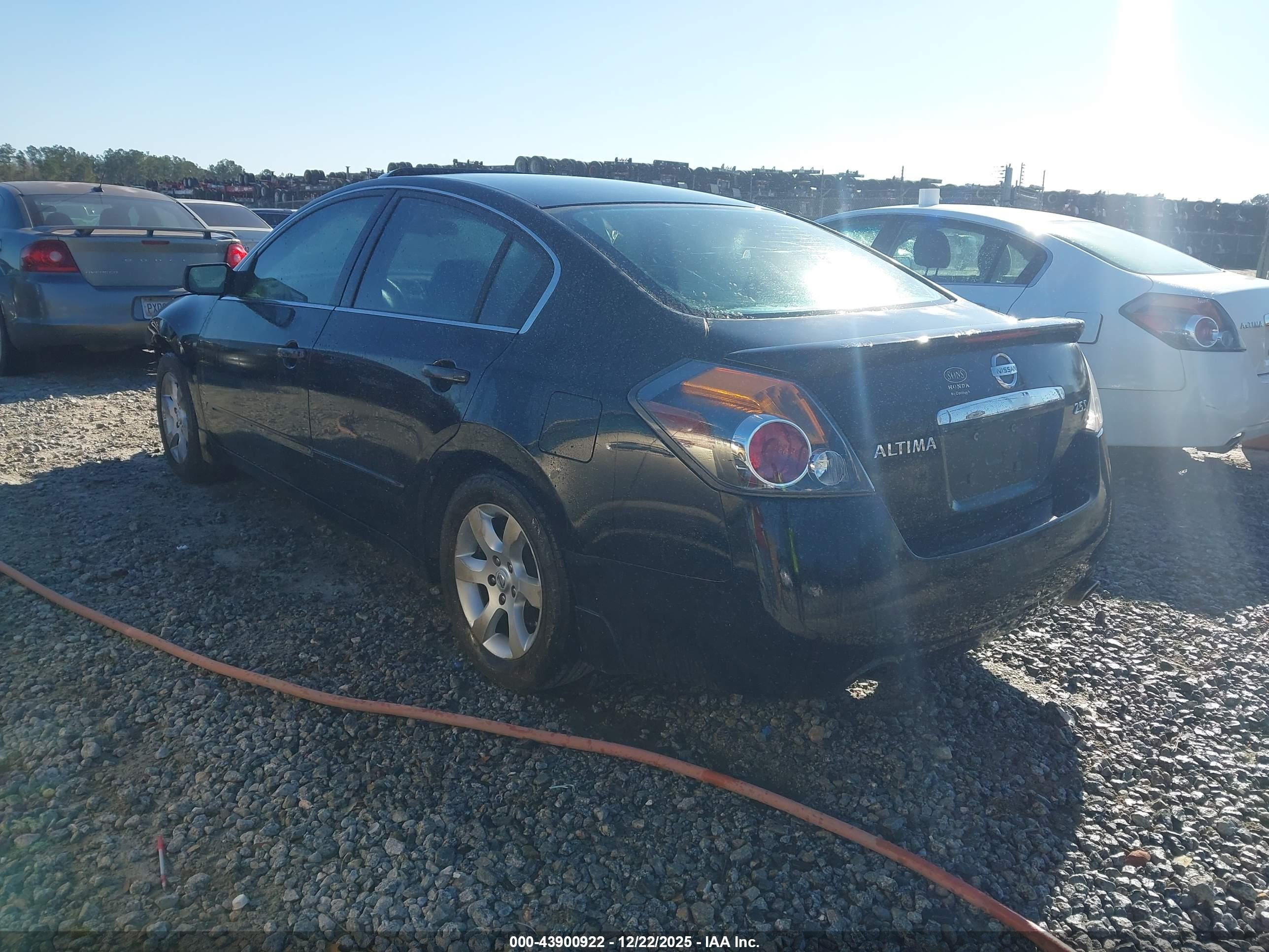 NISSAN ALTIMA image 3