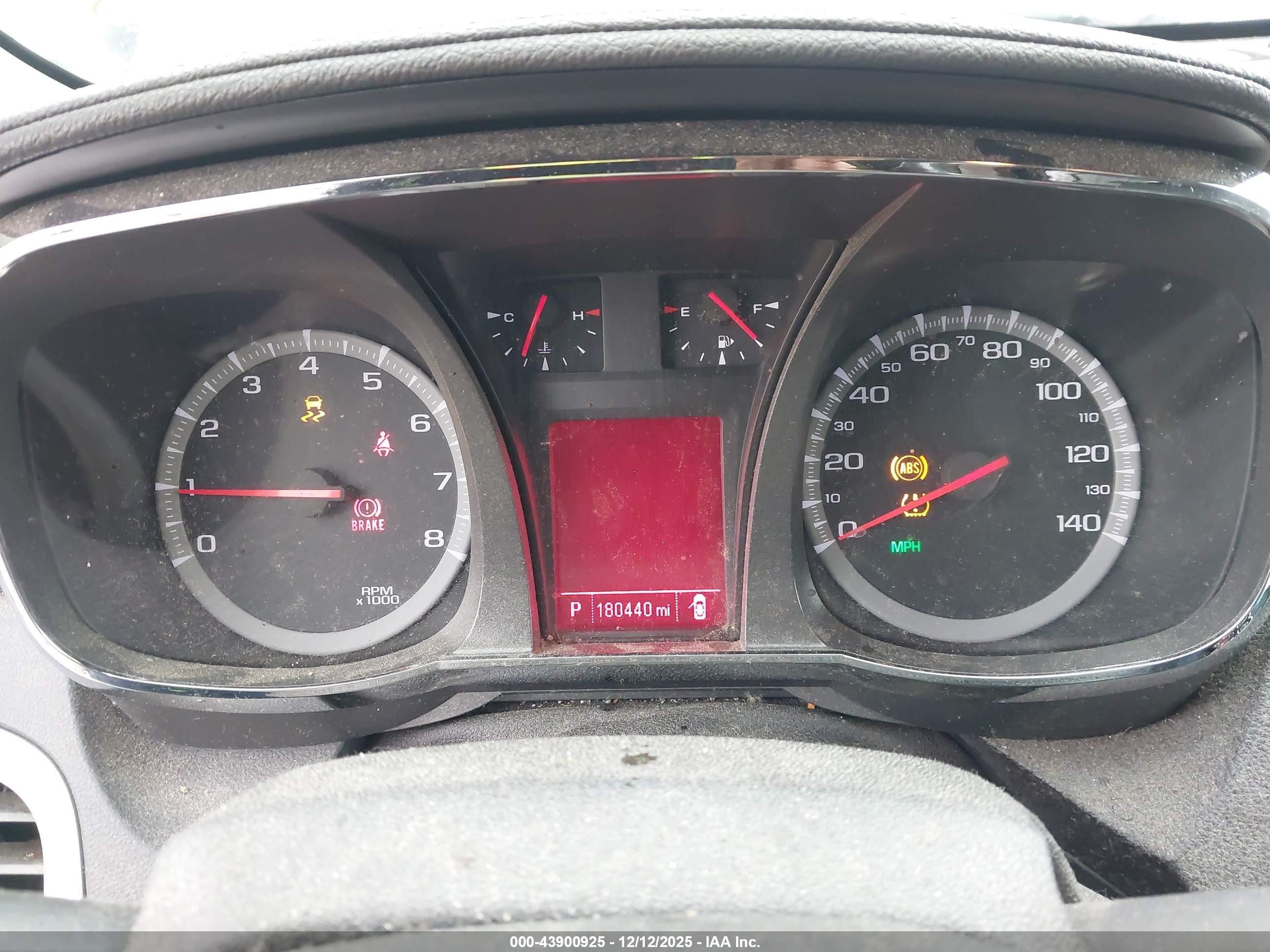 GMC TERRAIN image 7