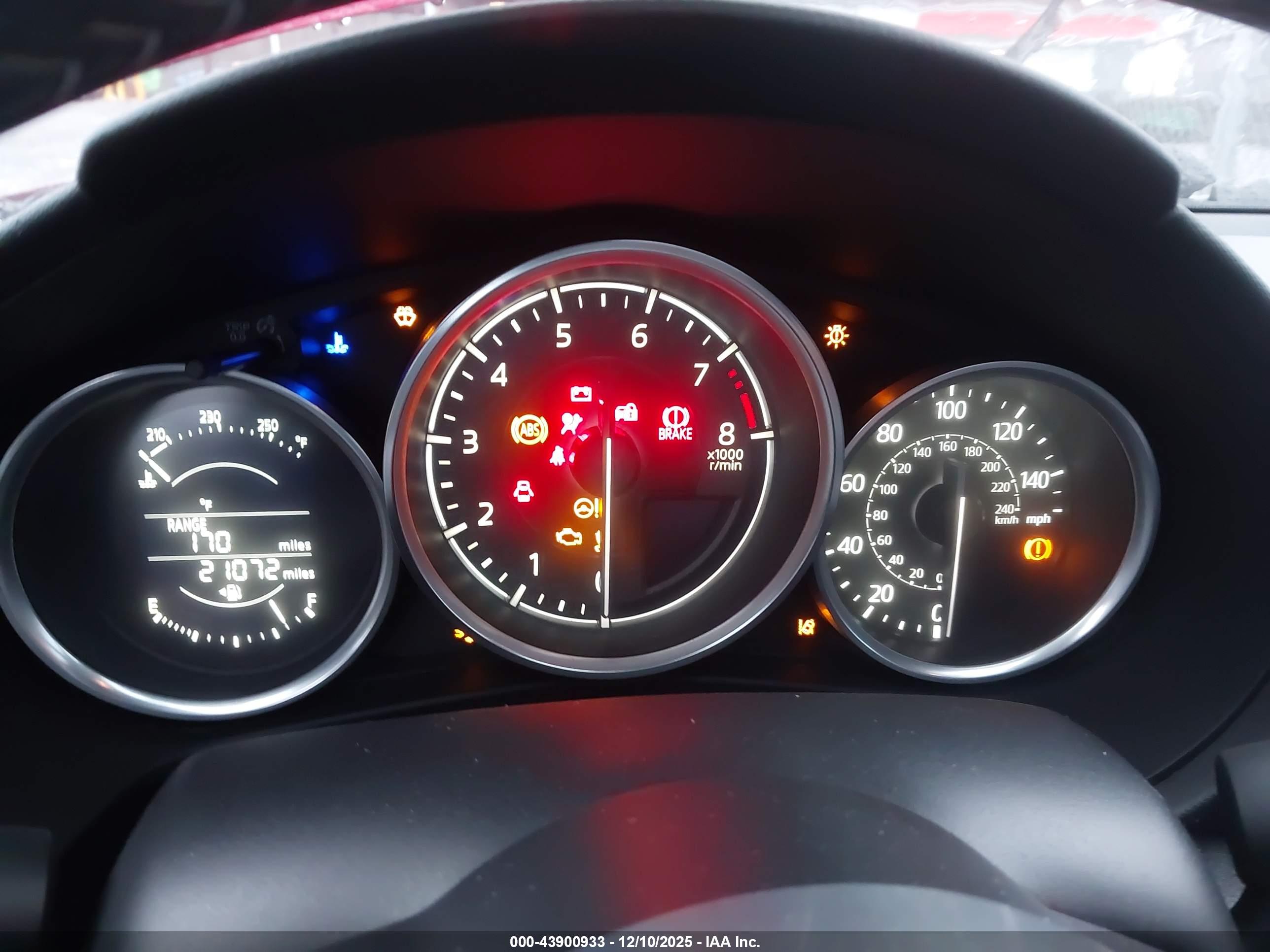 MAZDA MX-5 image 7