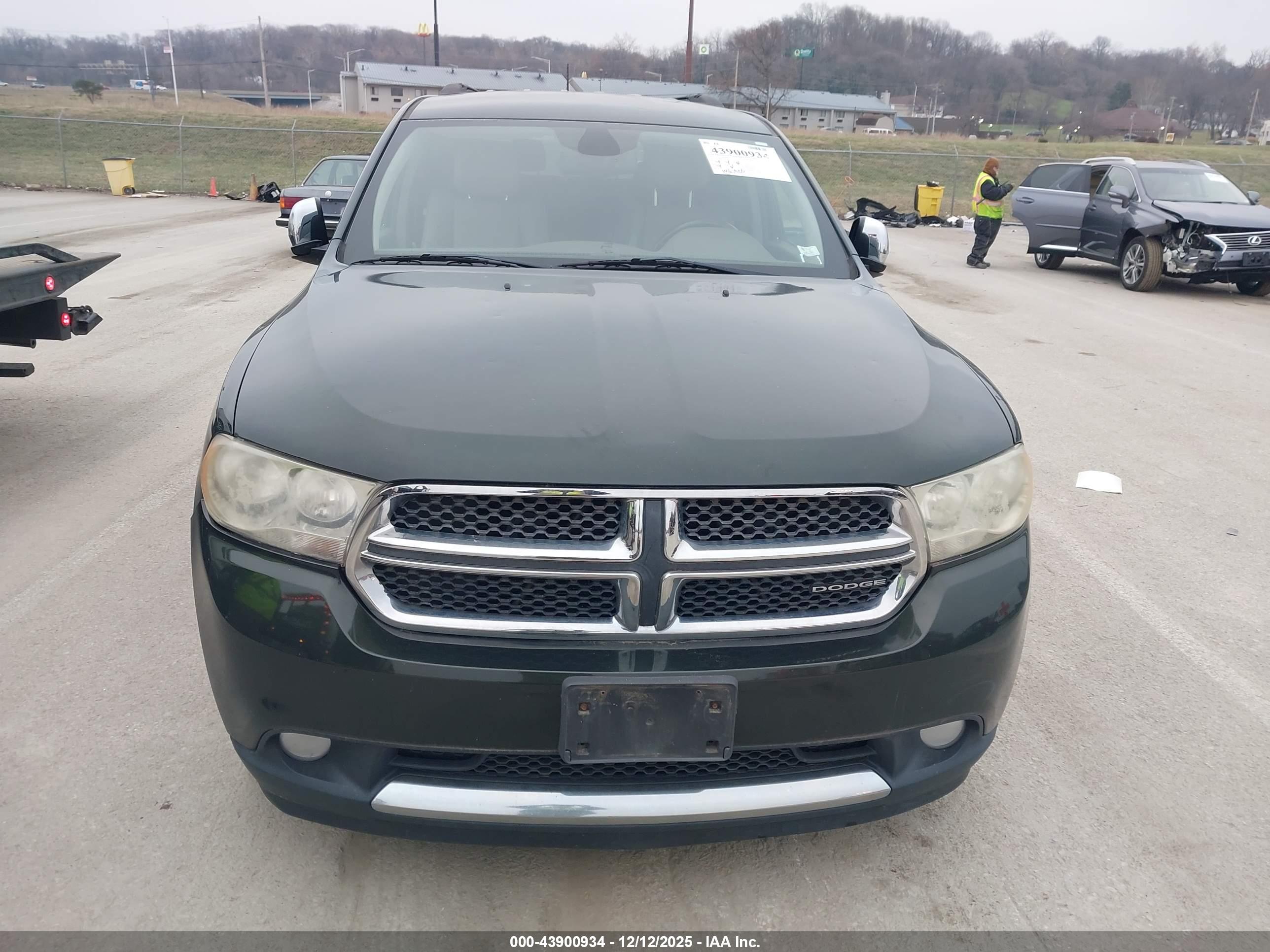 DODGE DURANGO image 6