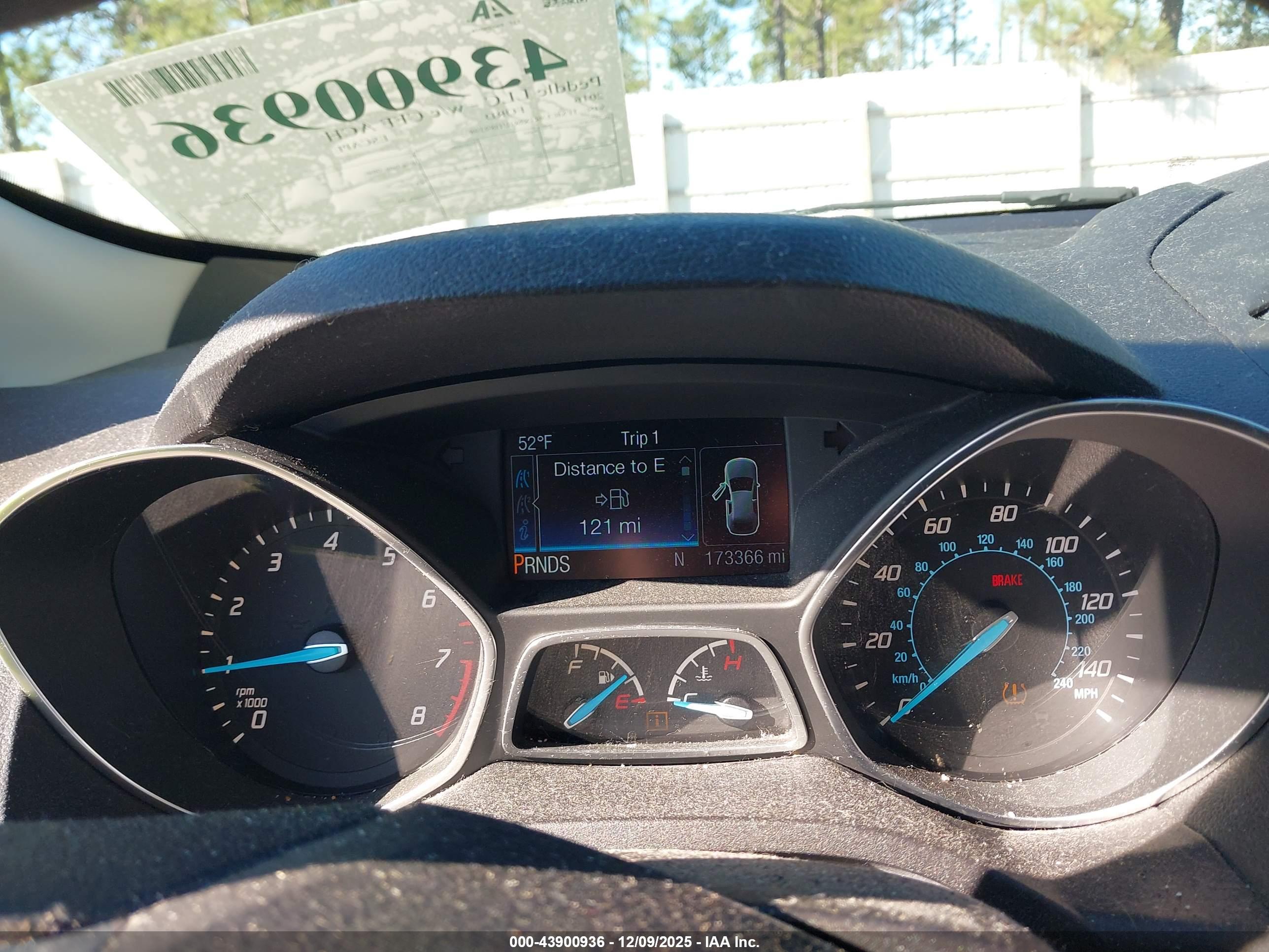 FORD ESCAPE image 7