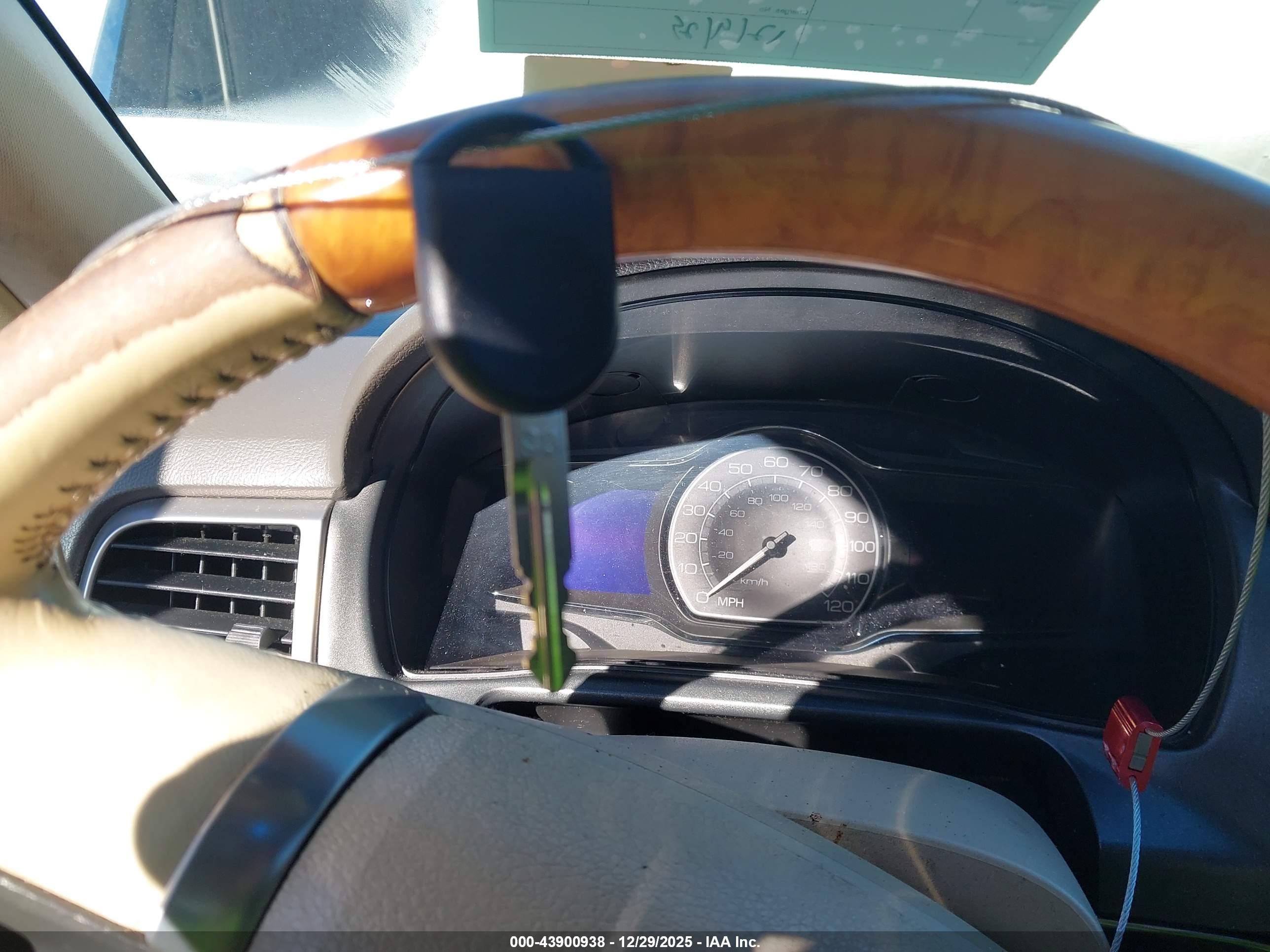 LINCOLN MKZ image 11