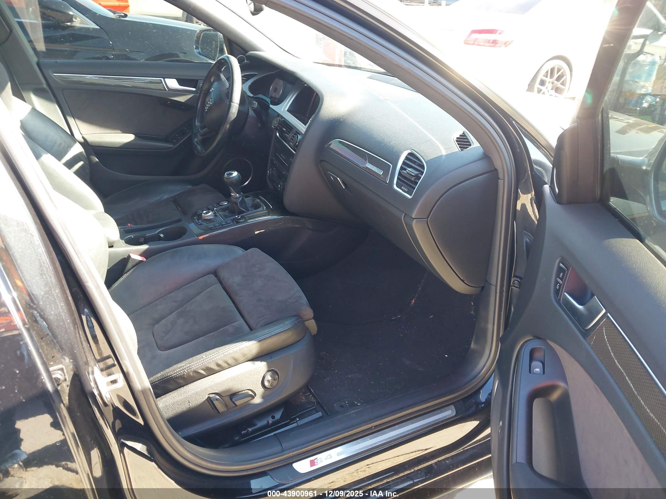 AUDI S4 image 5