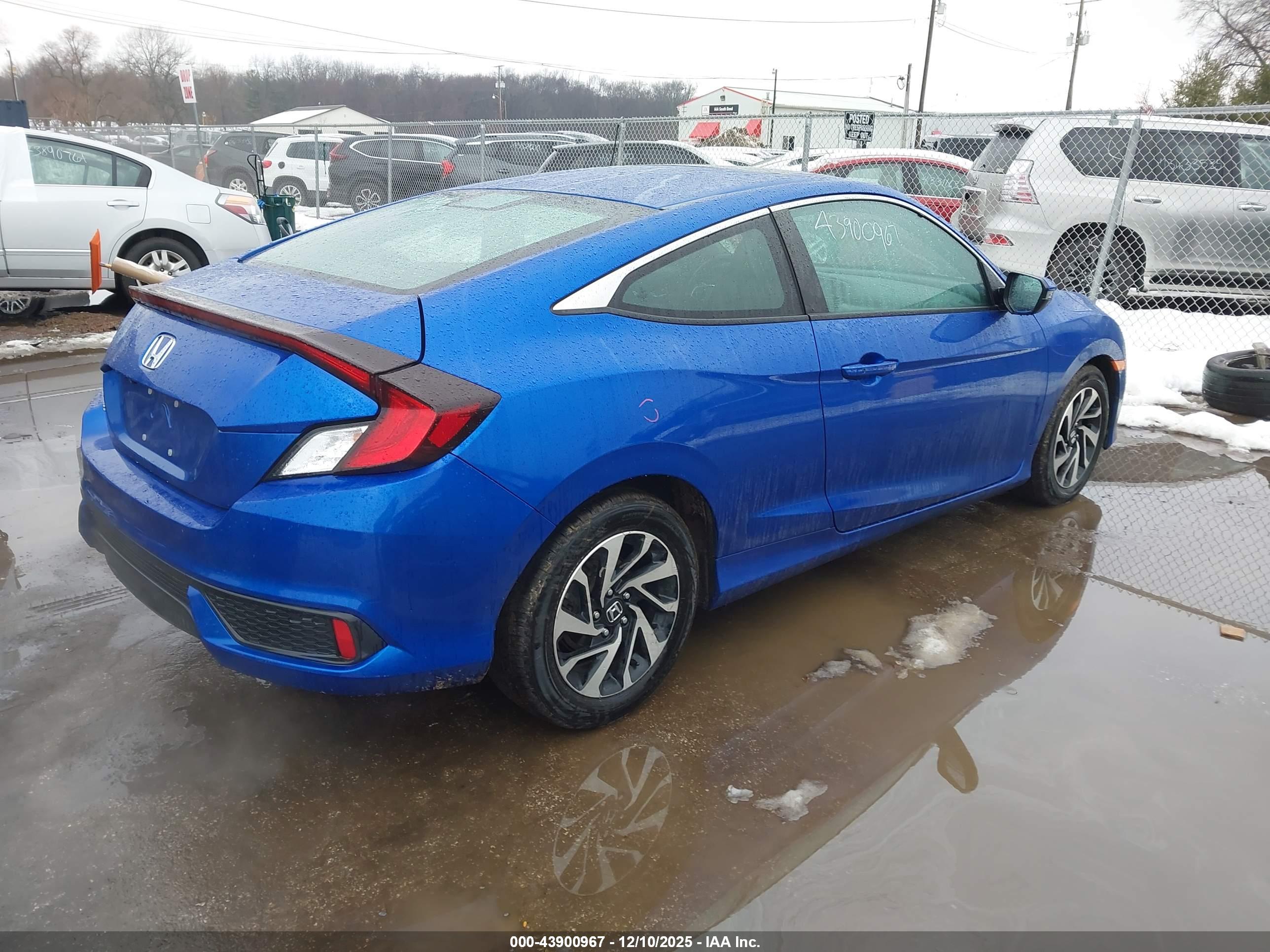 HONDA CIVIC image 4