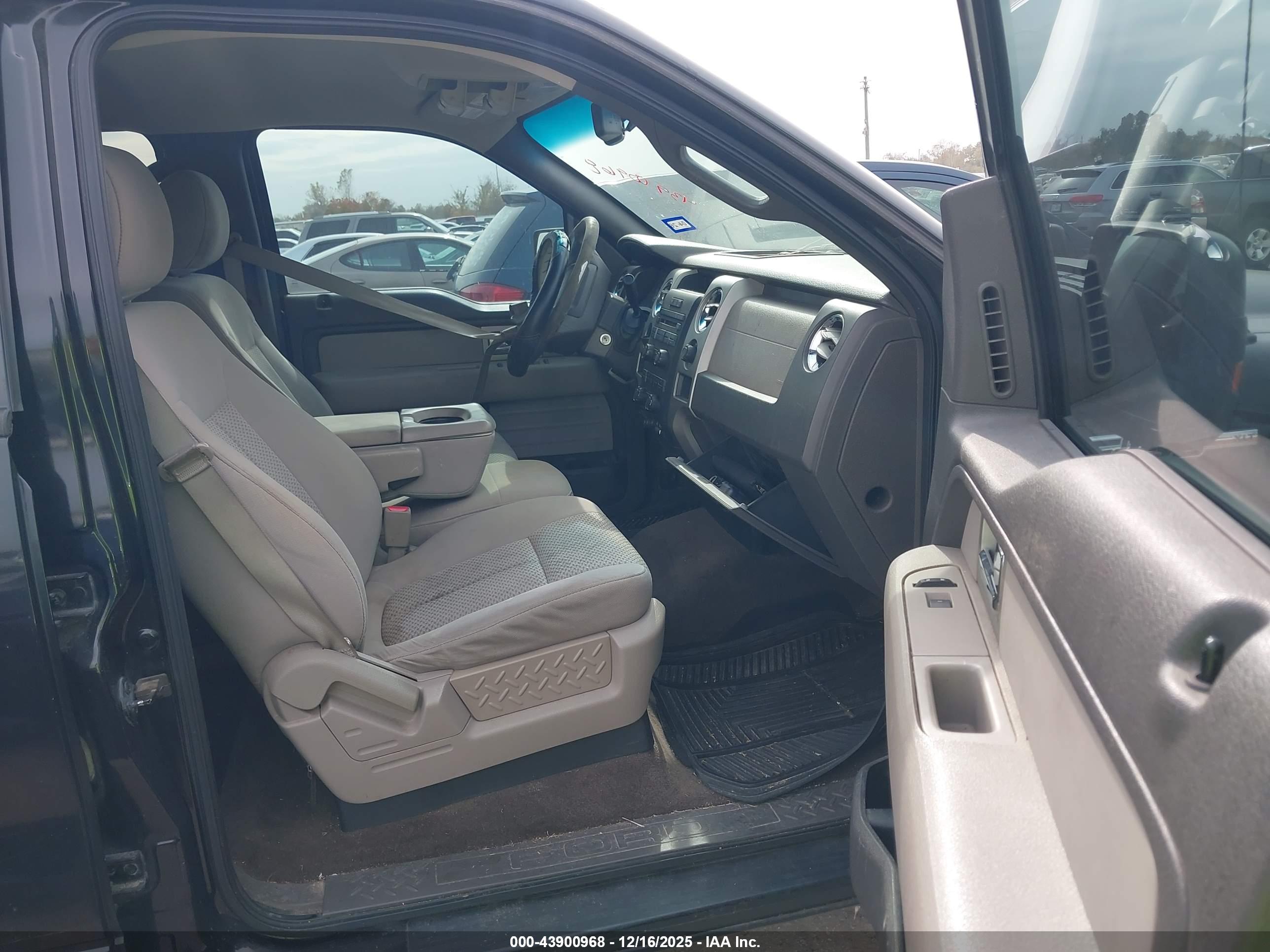 FORD F-150 image 5
