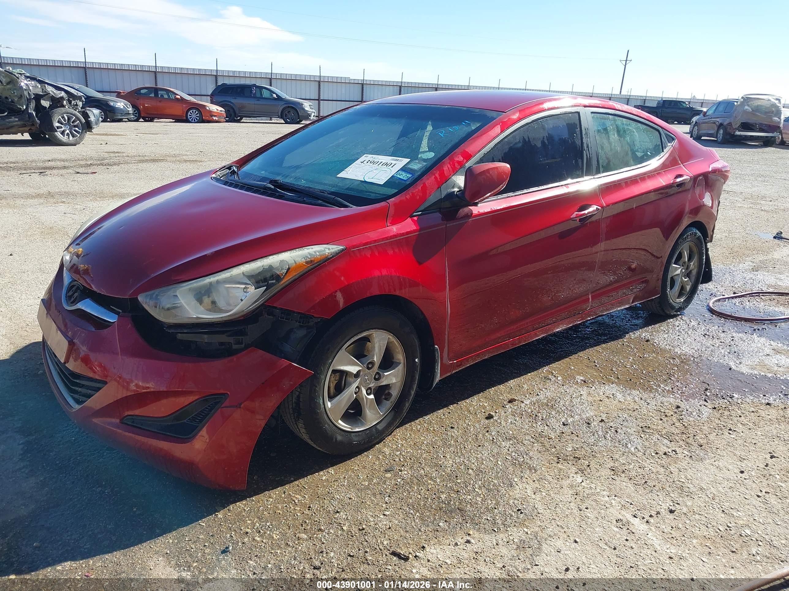 HYUNDAI ELANTRA image 2
