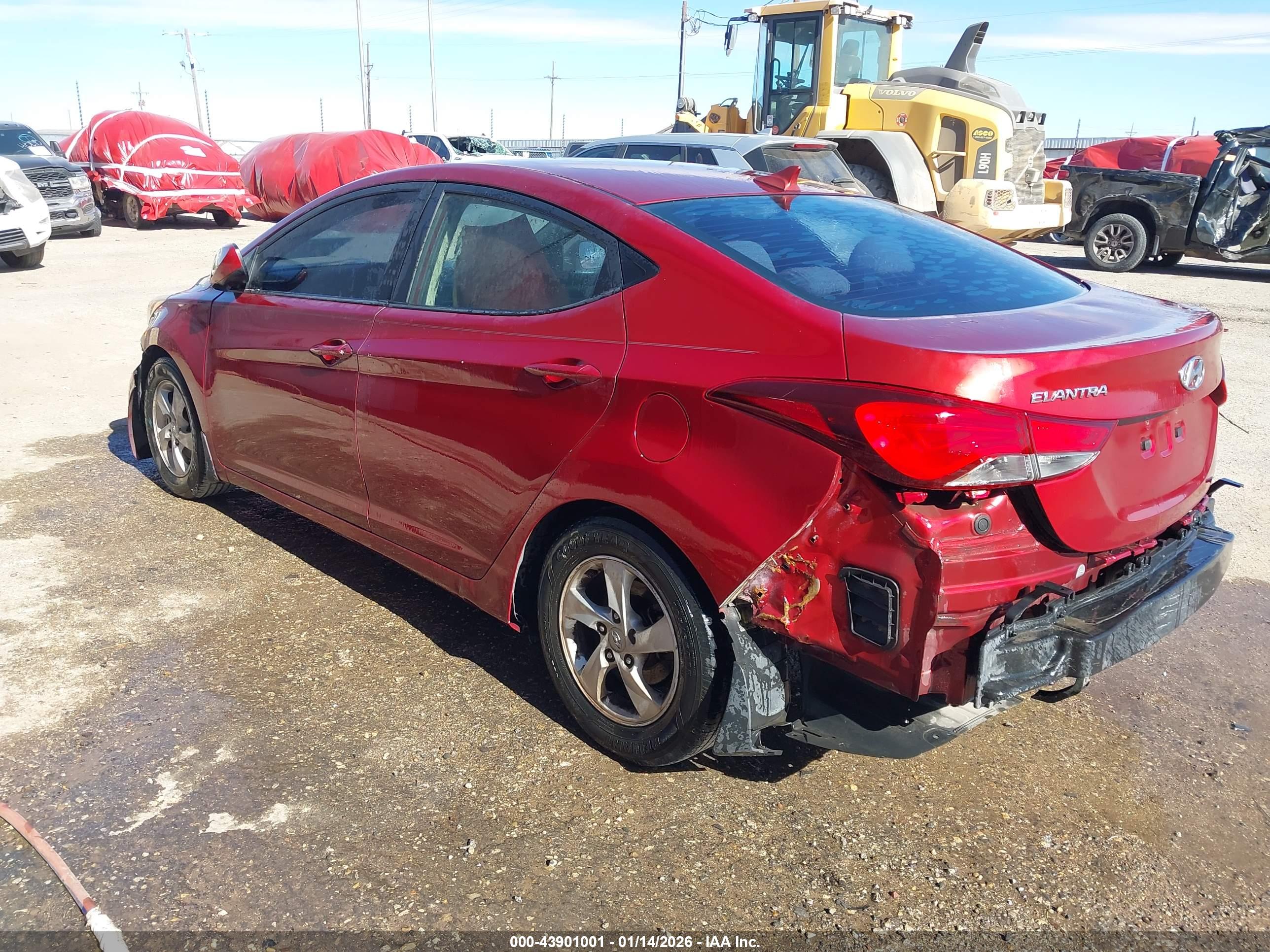 HYUNDAI ELANTRA image 3