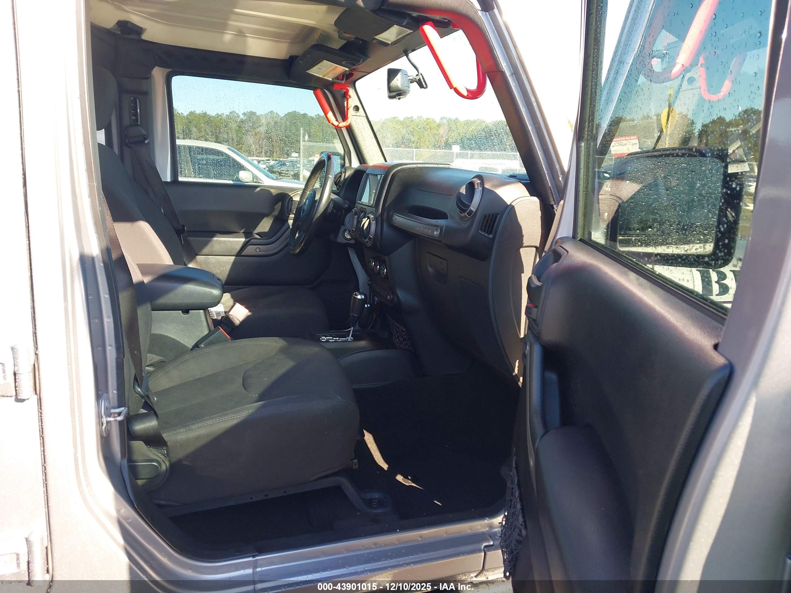 JEEP WRANGLER image 5
