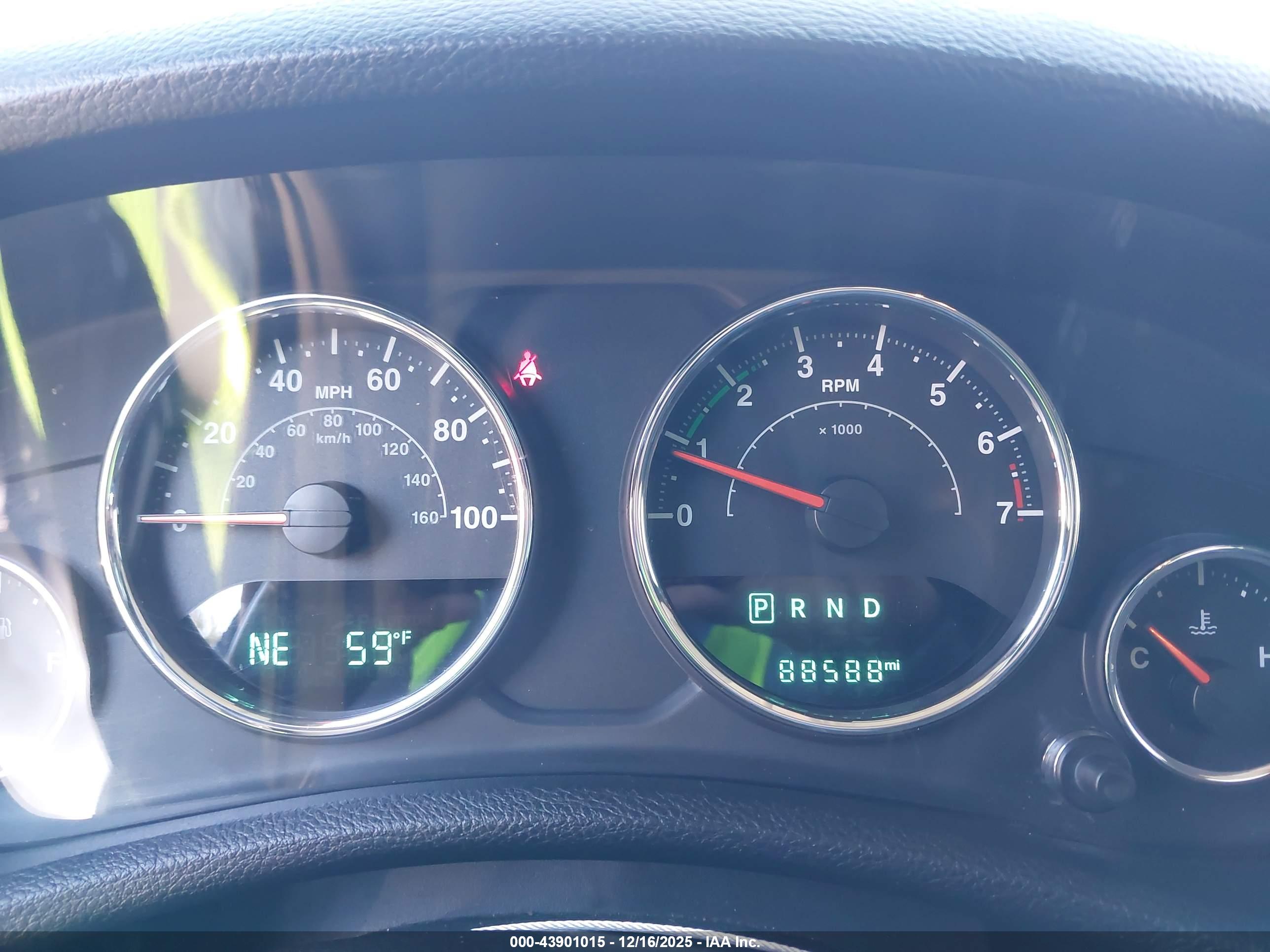JEEP WRANGLER image 7