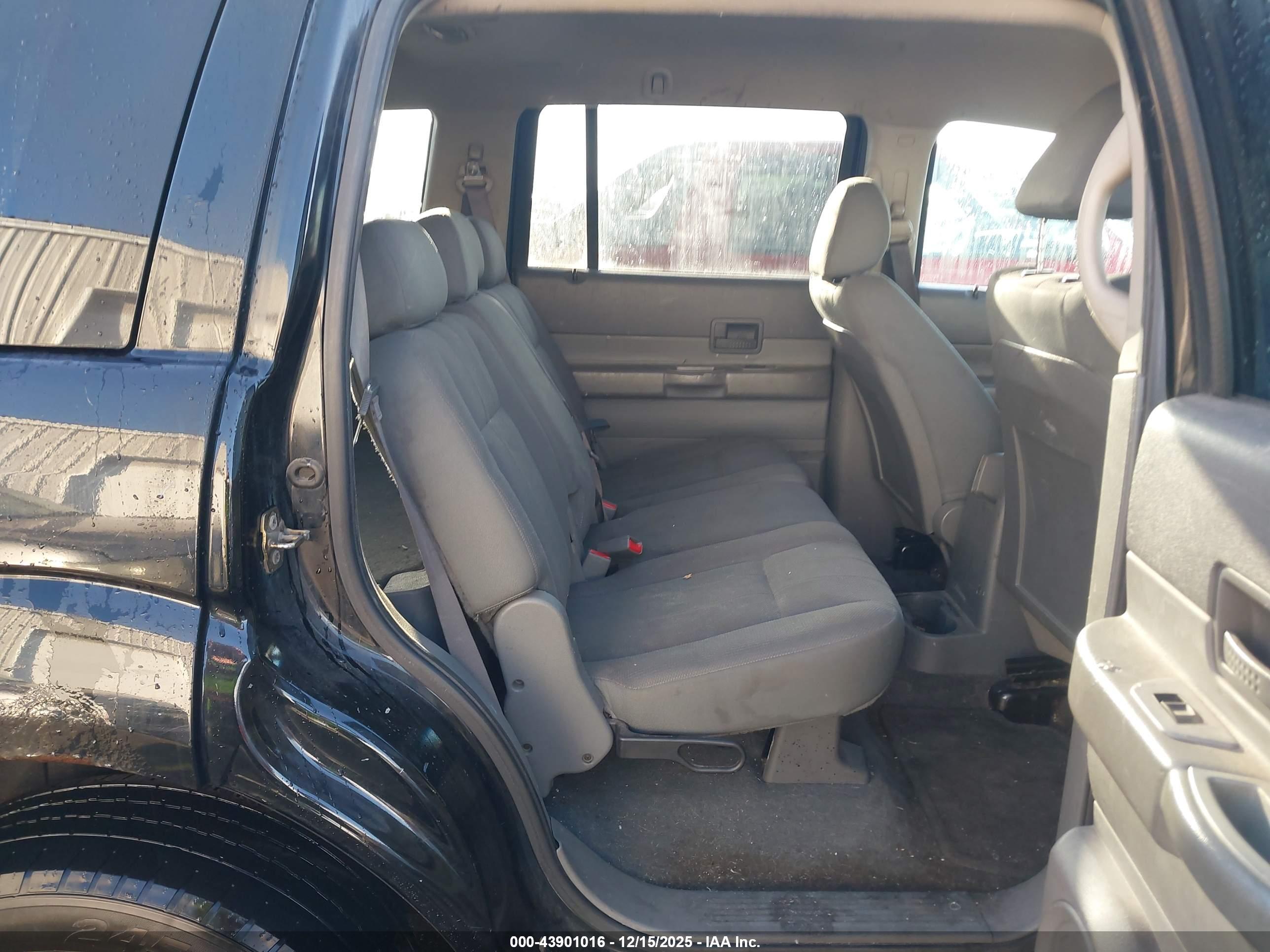 DODGE DURANGO image 8