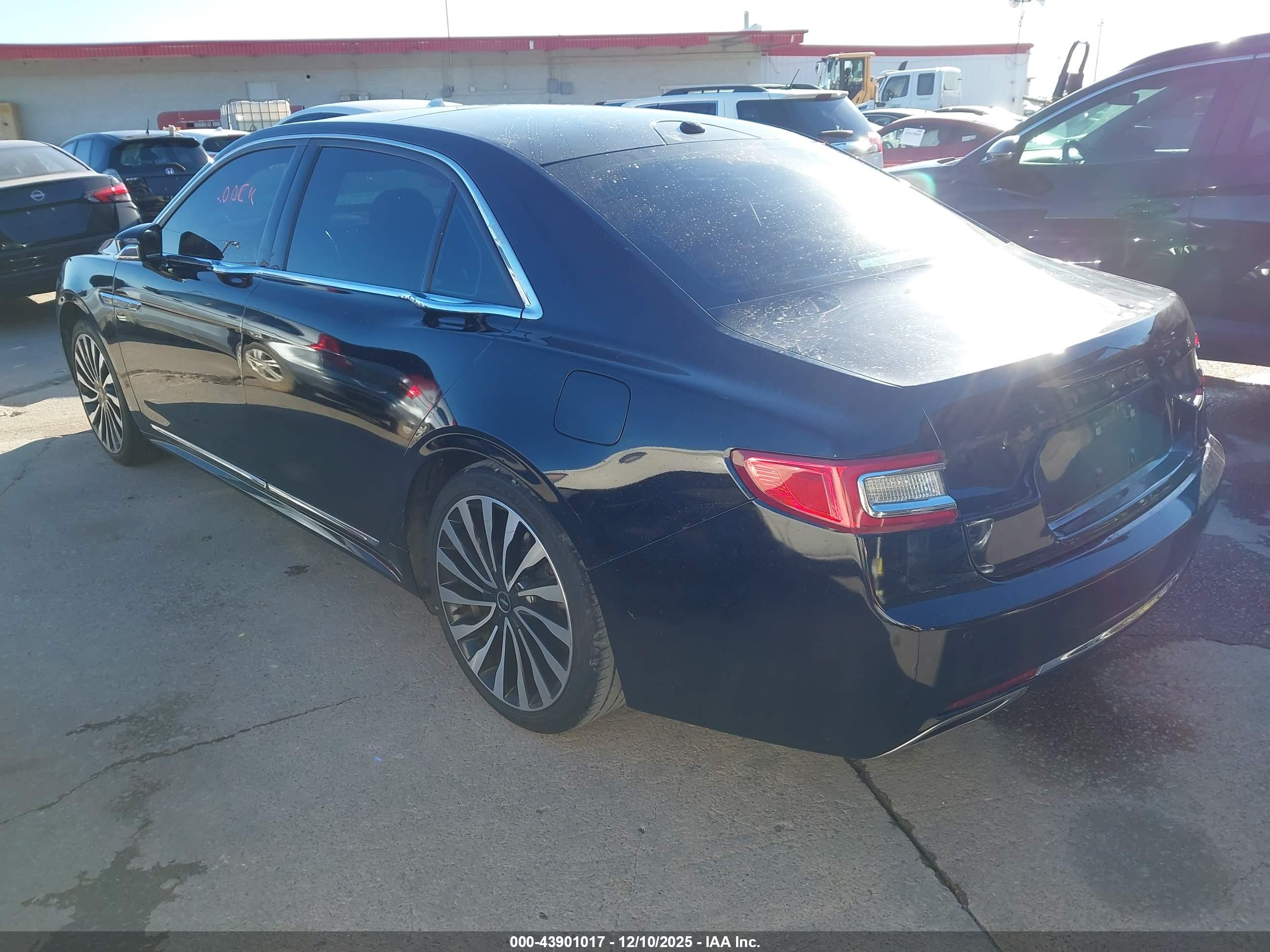 LINCOLN CONTINENTAL image 3
