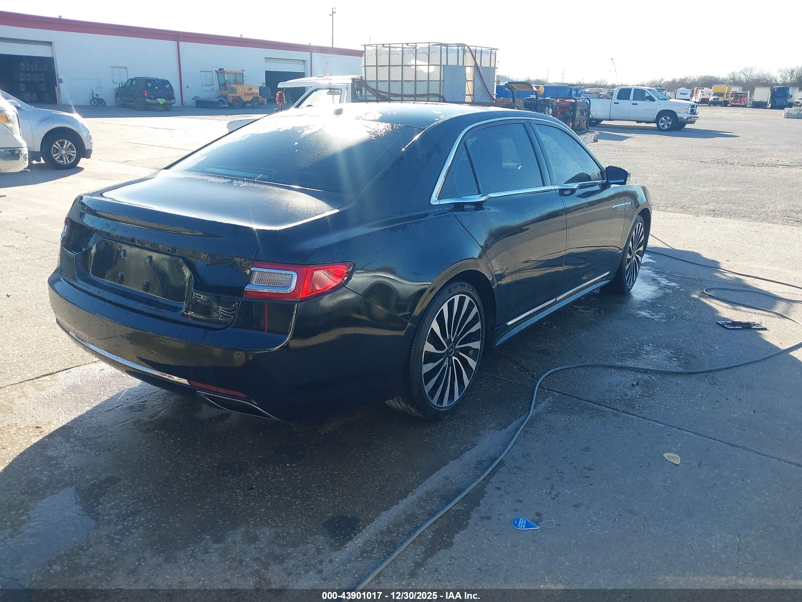 LINCOLN CONTINENTAL image 4