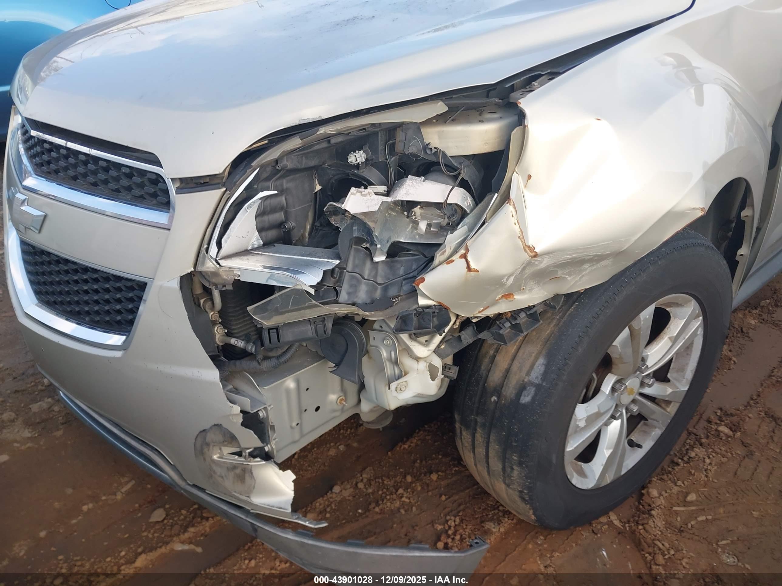 CHEVROLET EQUINOX image 6