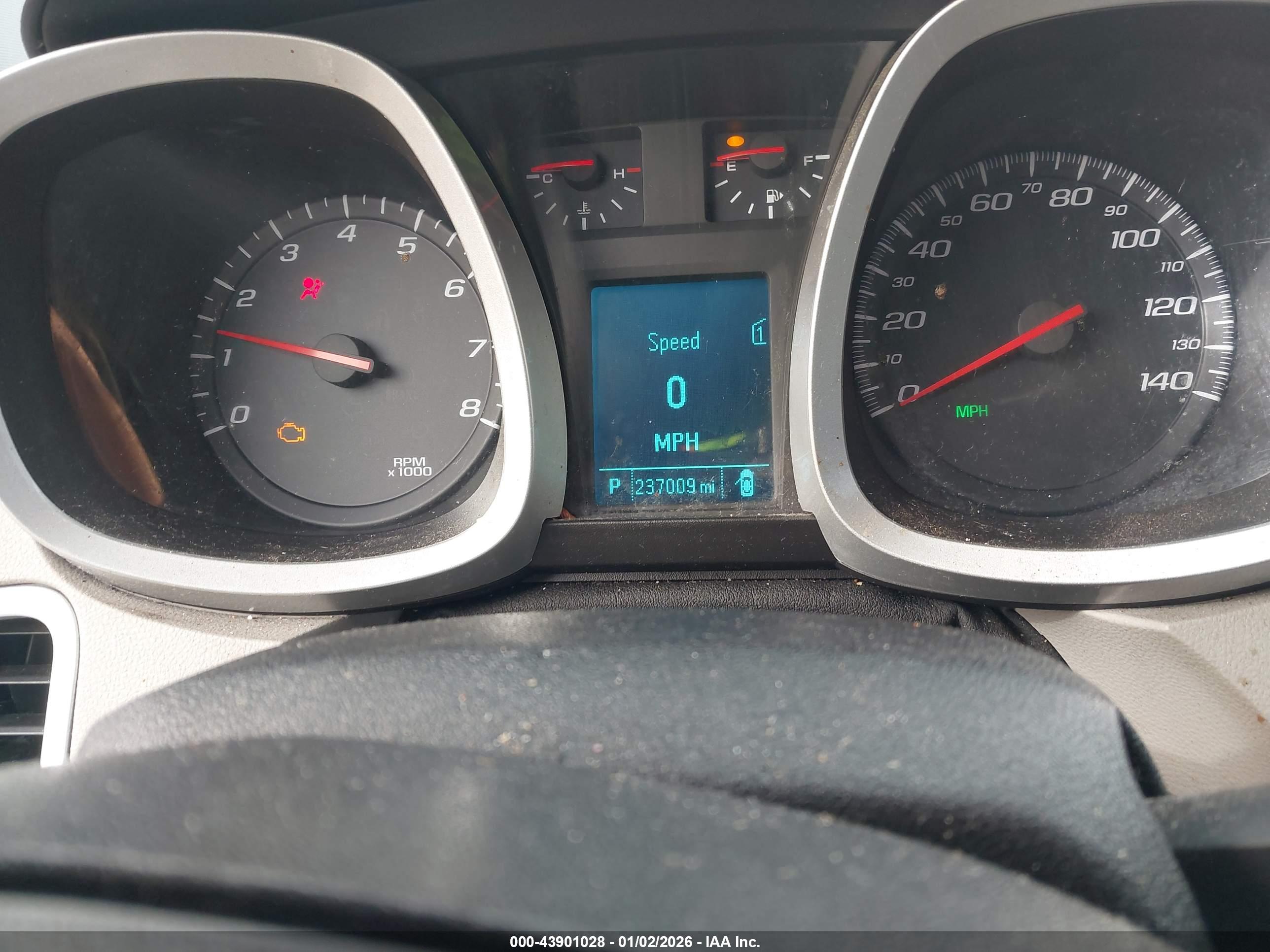 CHEVROLET EQUINOX image 7
