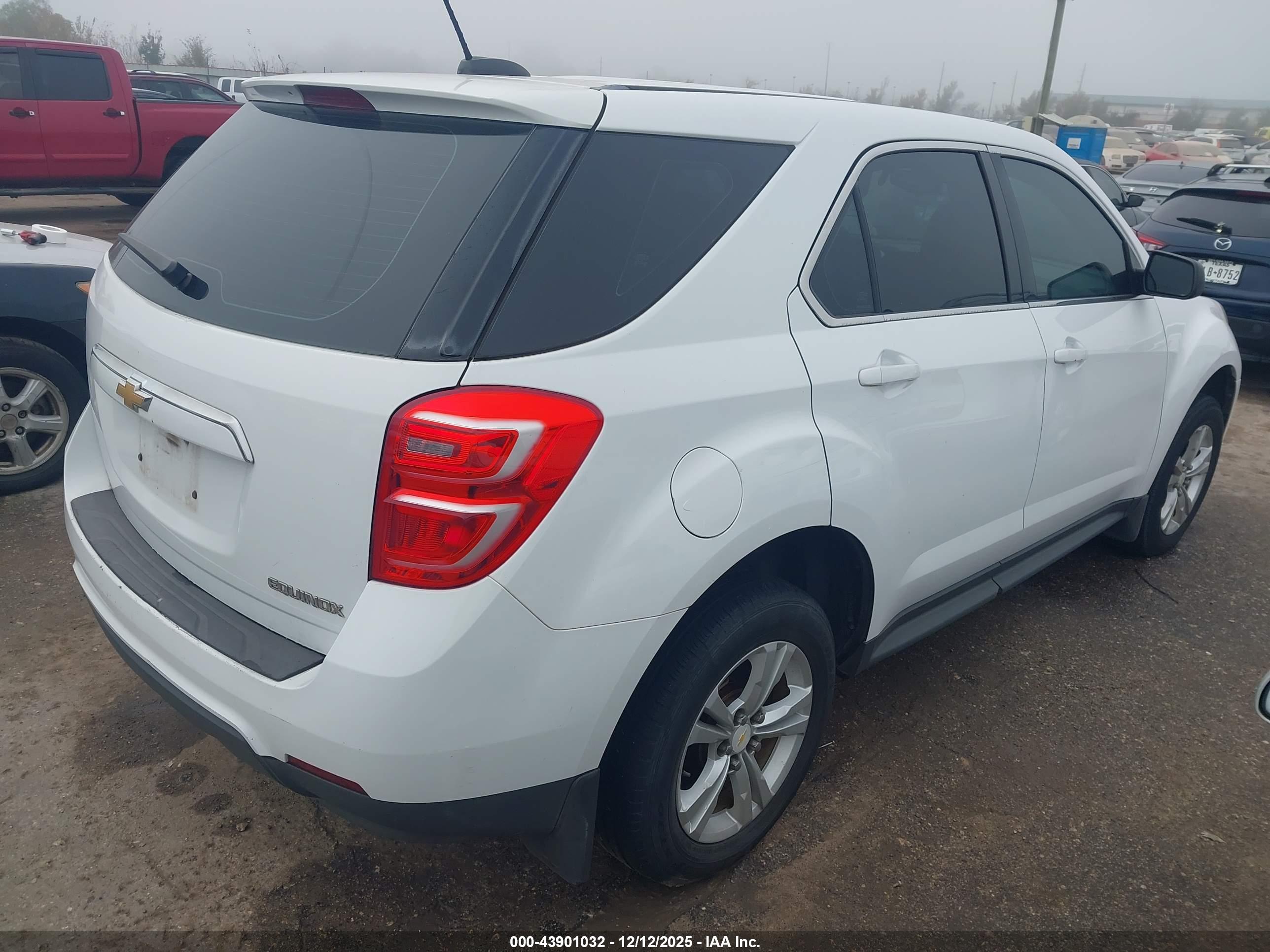 CHEVROLET EQUINOX image 4