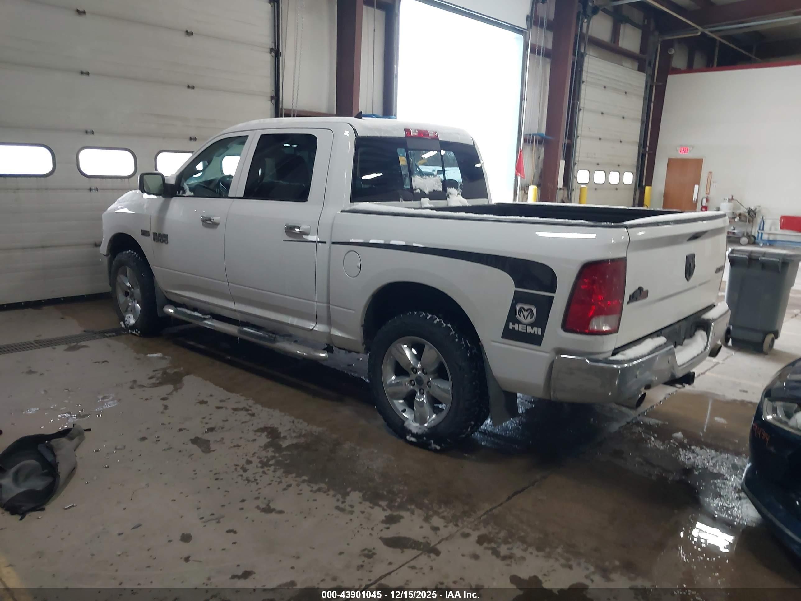 RAM 1500 image 3