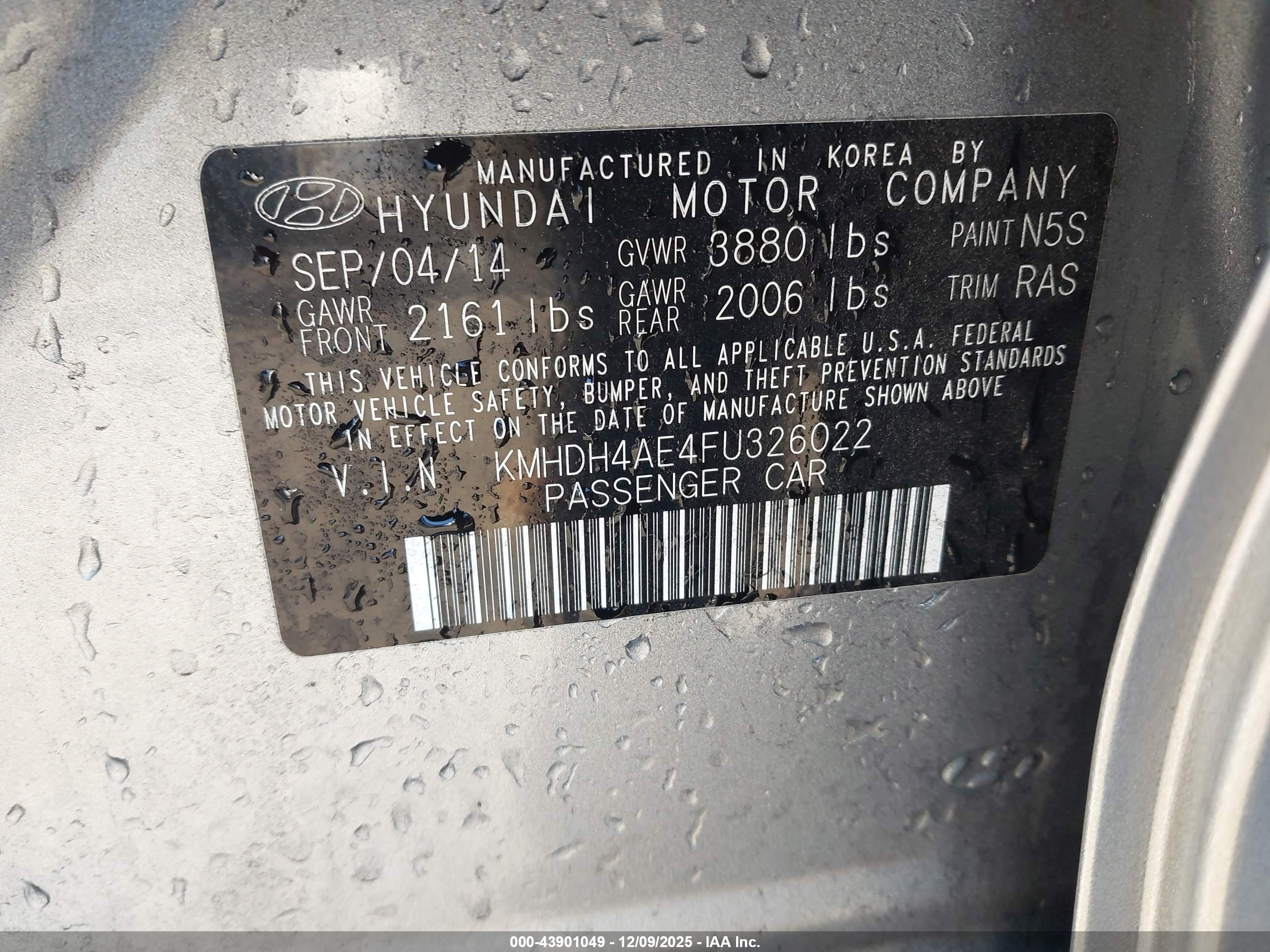 HYUNDAI ELANTRA image 9