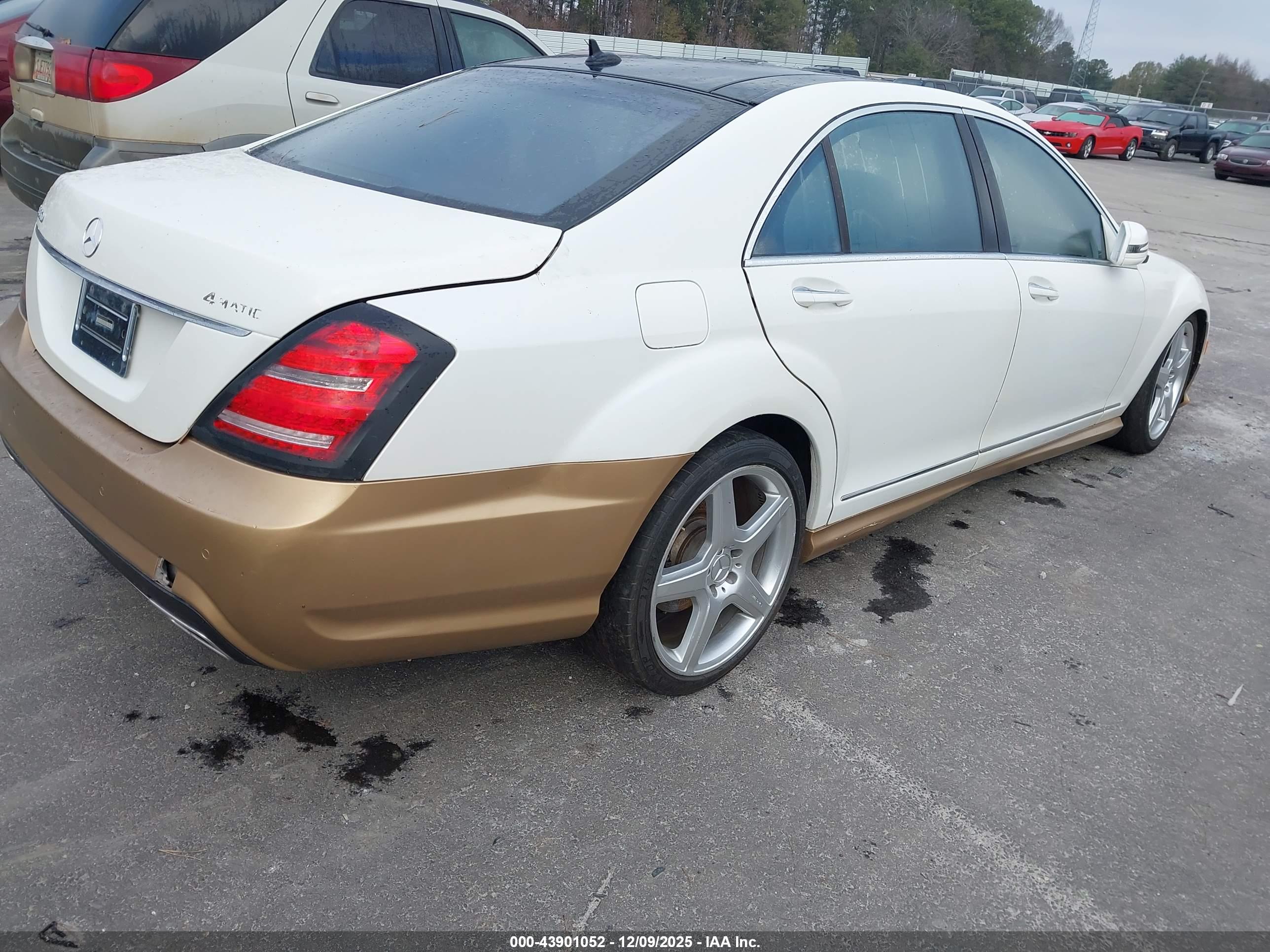 MERCEDES-BENZ S image 4