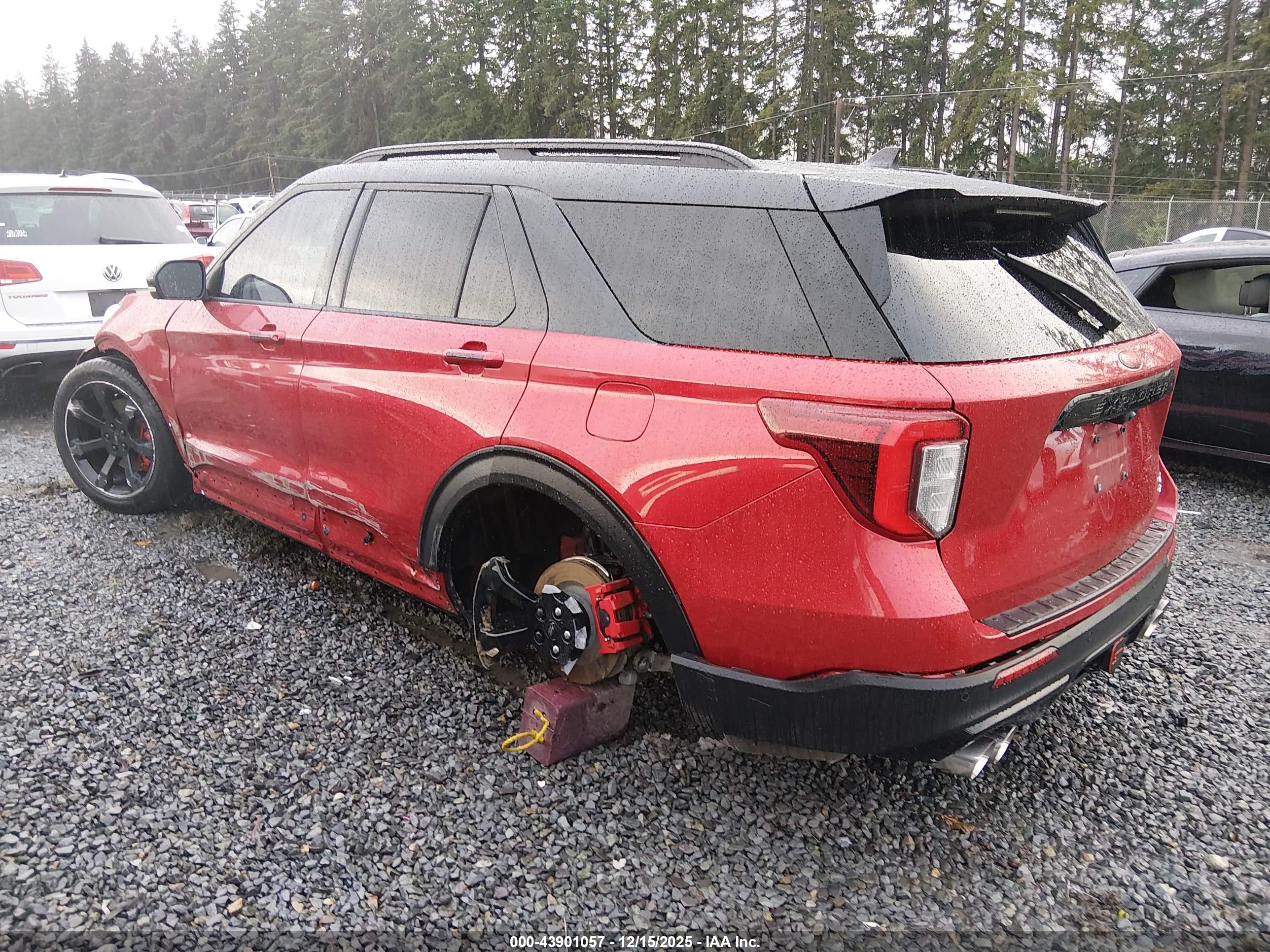 FORD EXPLORER image 3