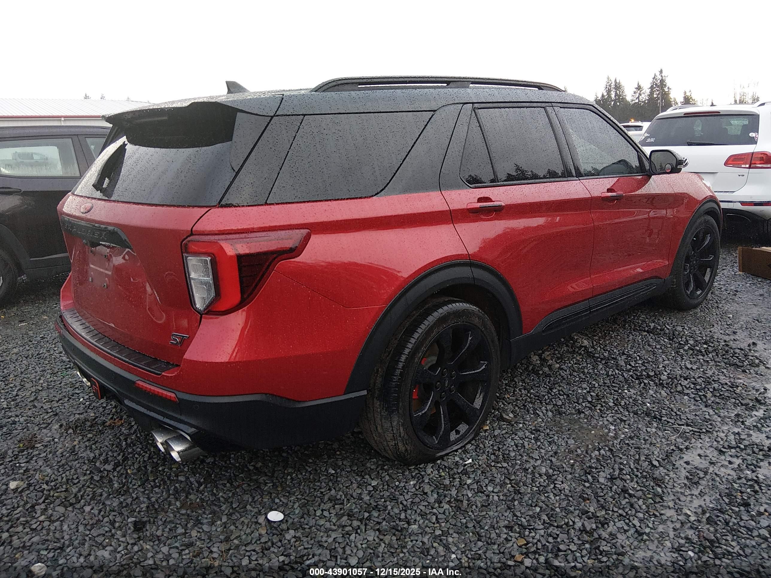 FORD EXPLORER image 4