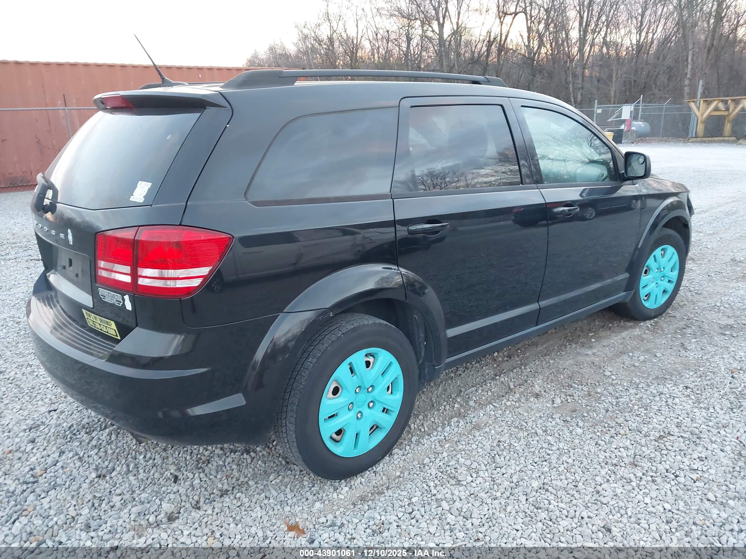 DODGE JOURNEY image 4