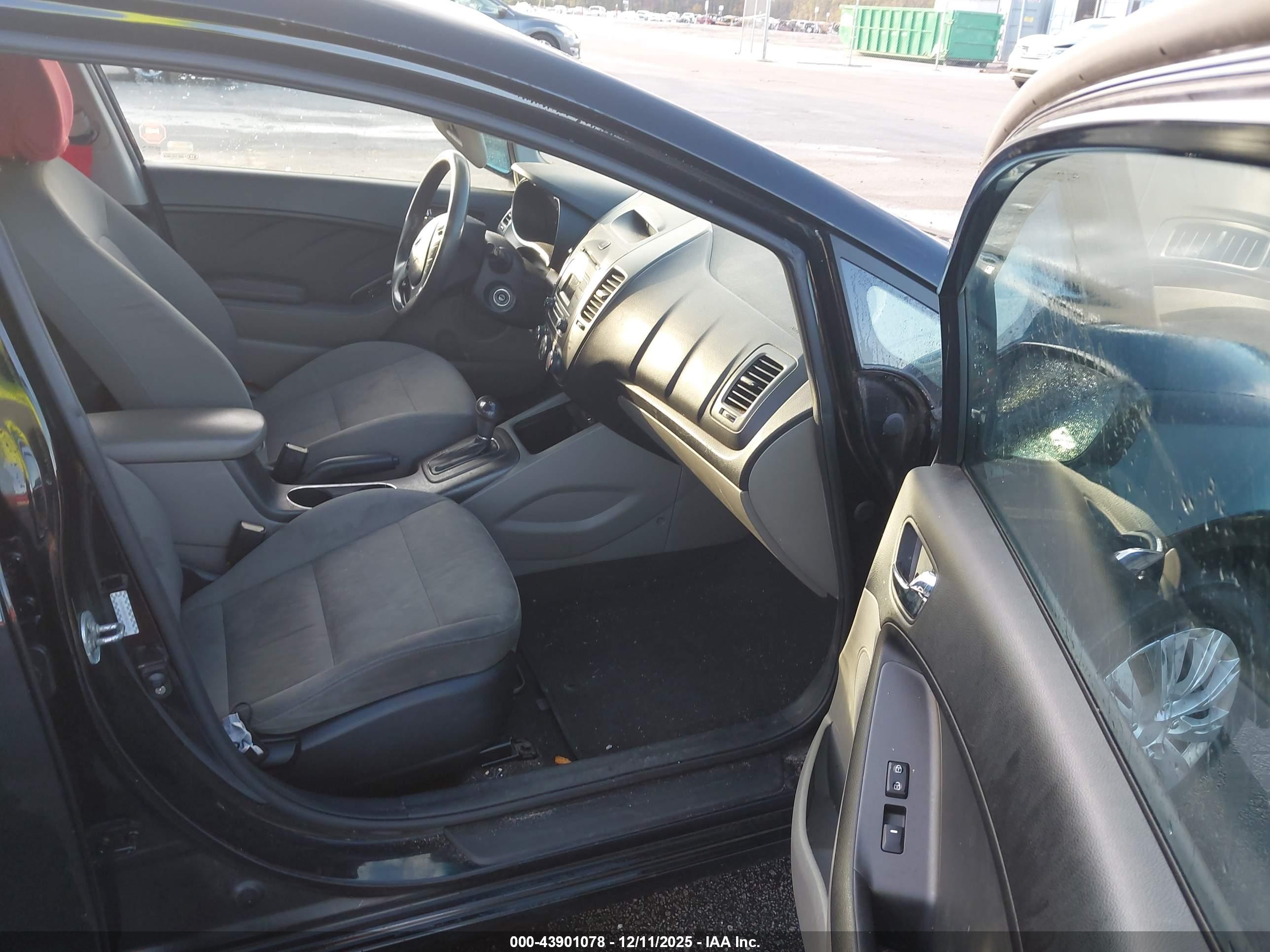 KIA FORTE image 5
