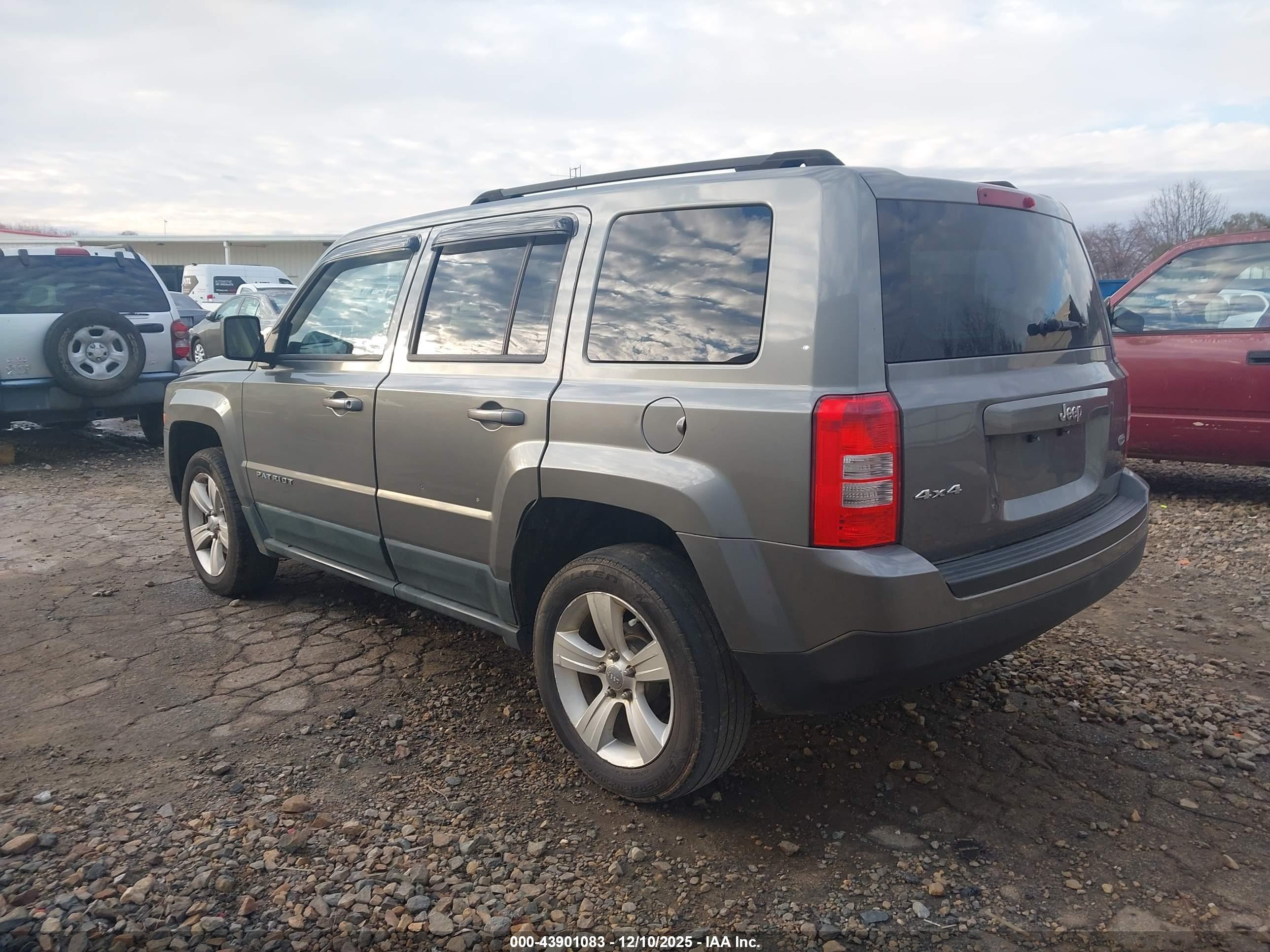 JEEP PATRIOT image 3