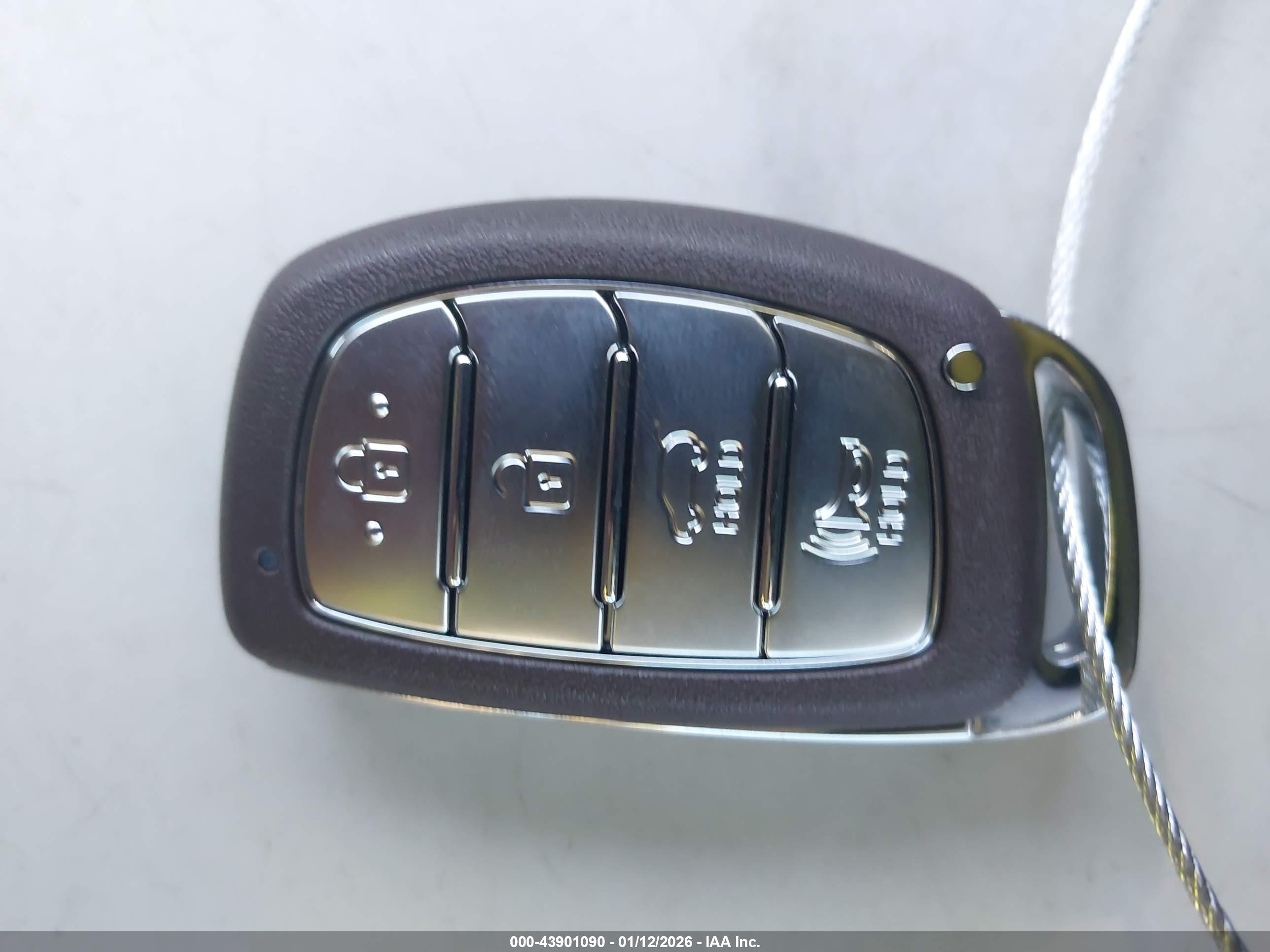 HYUNDAI IONIQ image 11