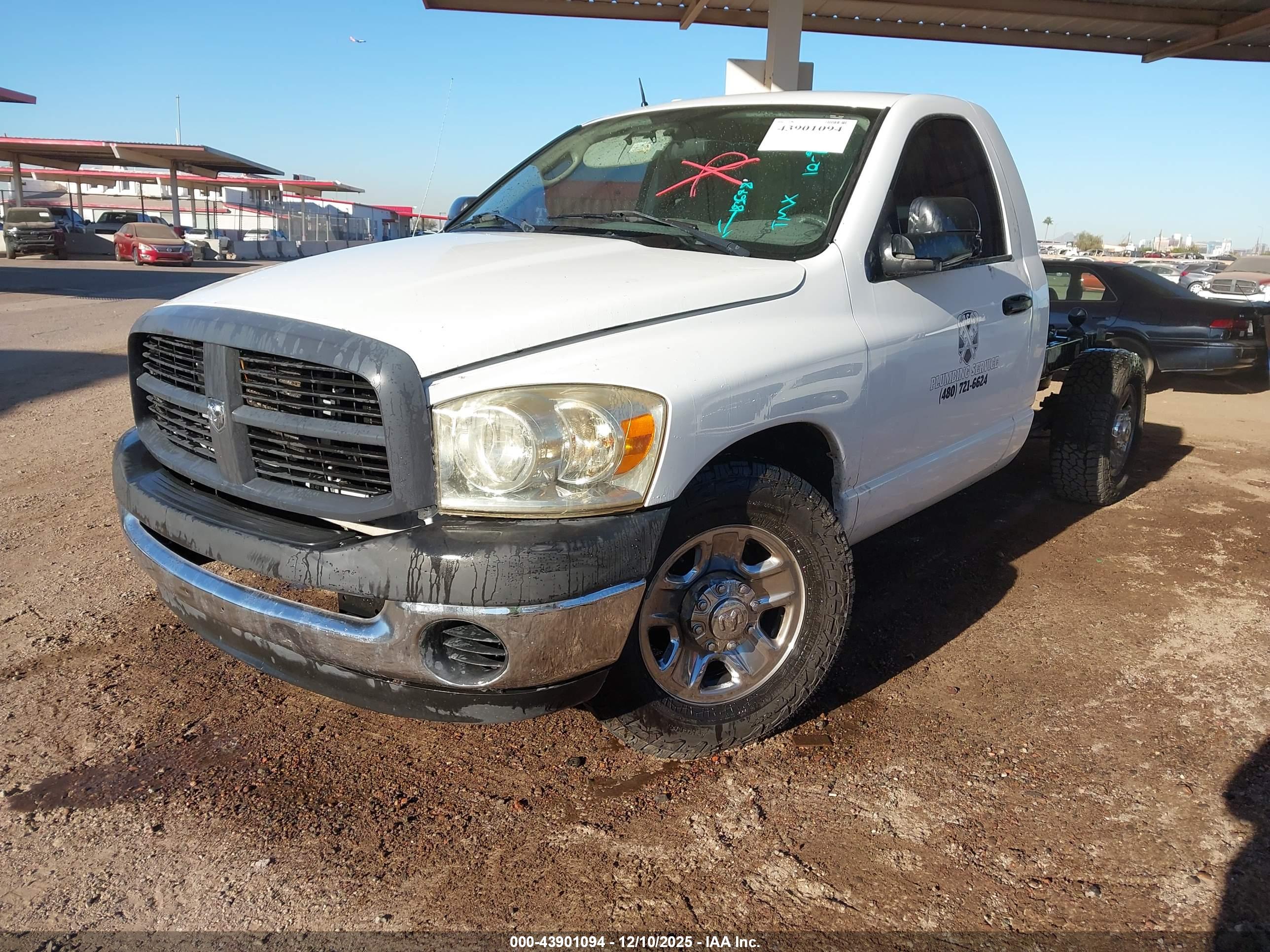 DODGE RAM image 2