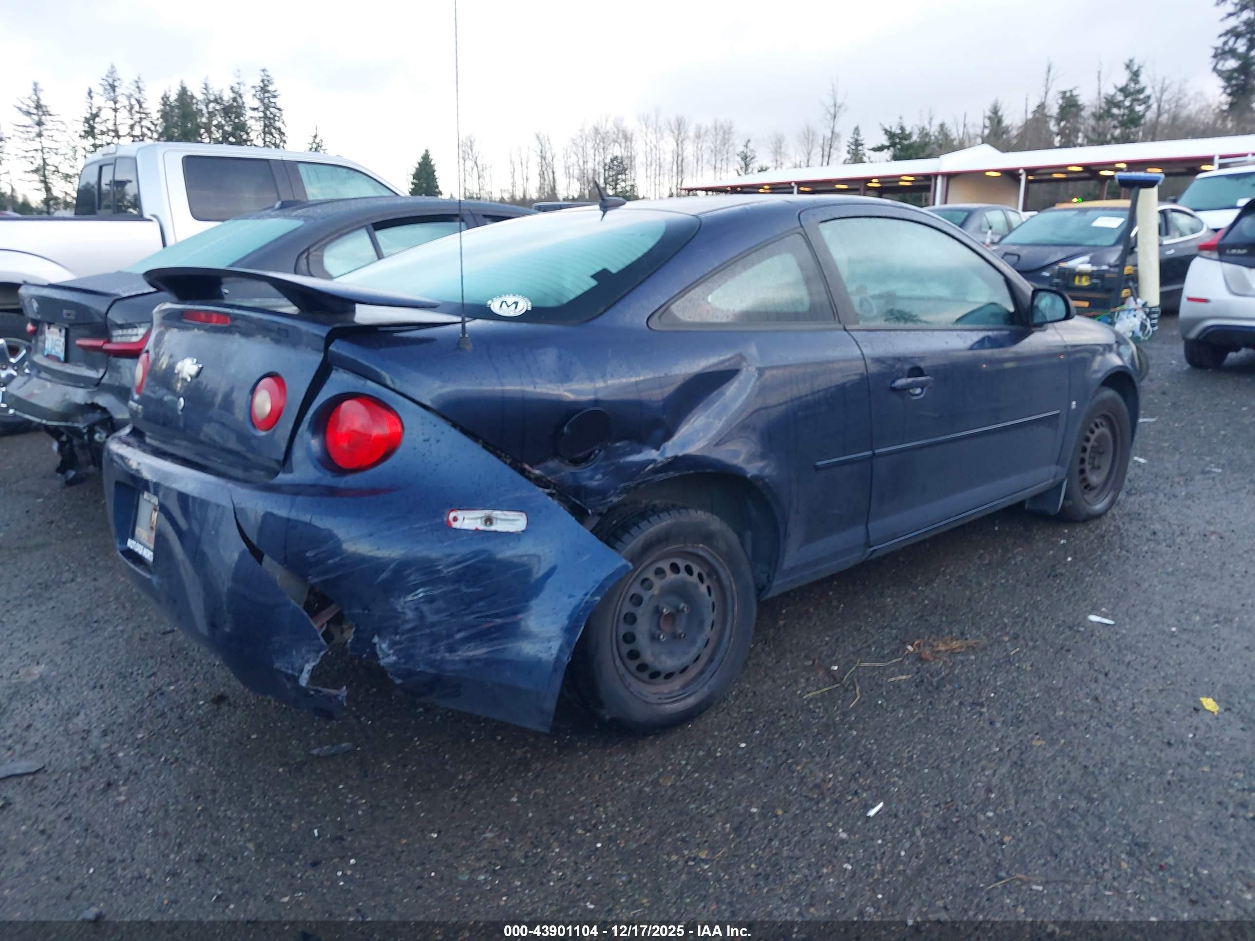 CHEVROLET COBALT image 4