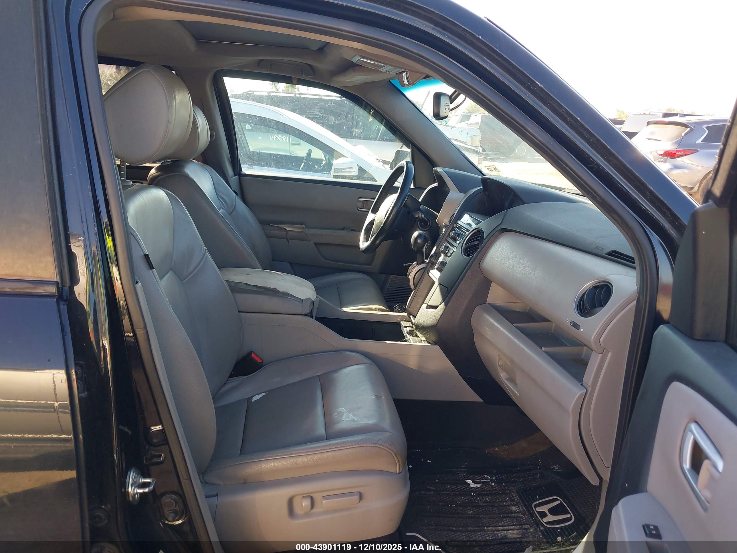 HONDA PILOT image 5