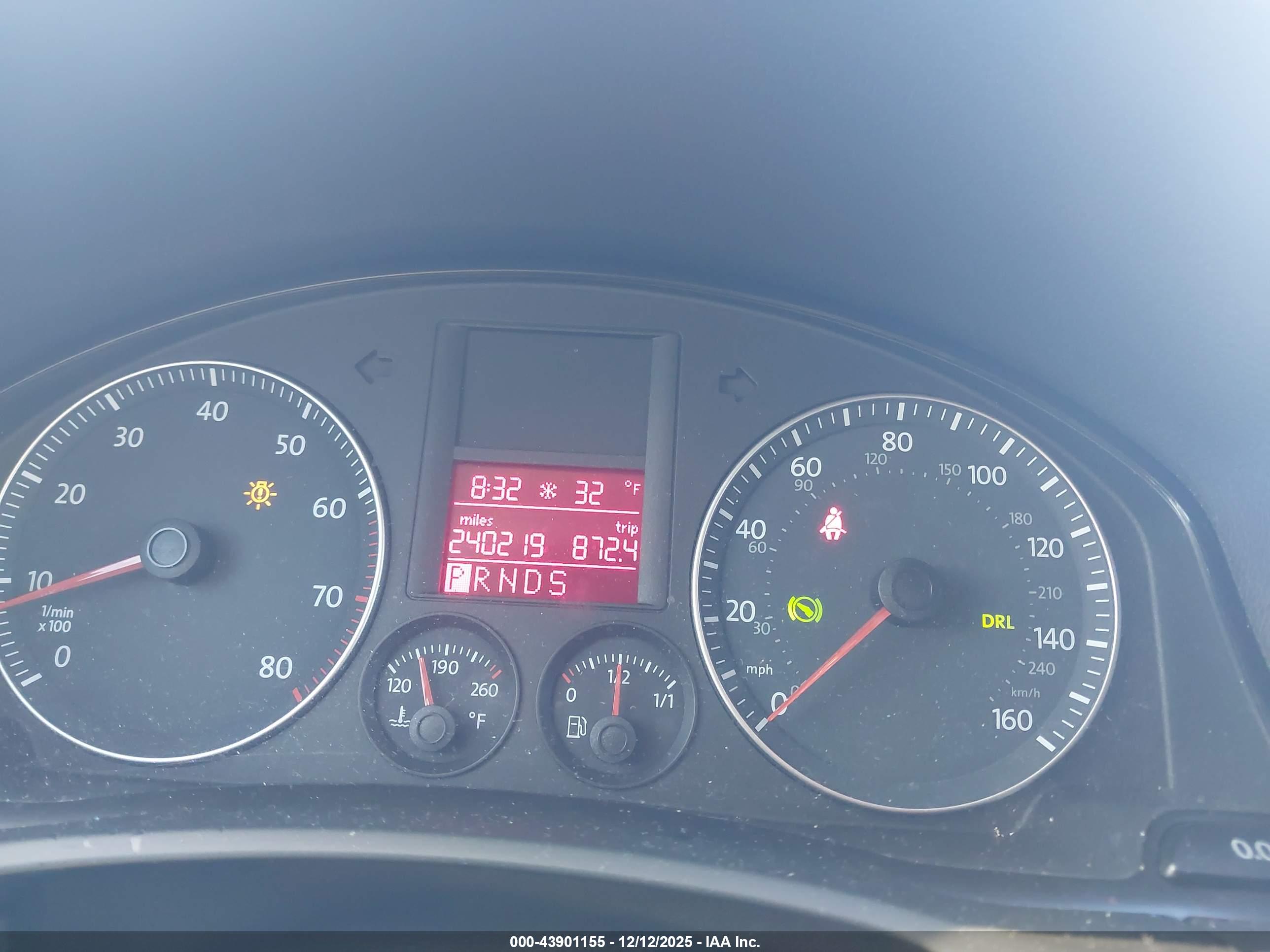 VOLKSWAGEN RABBIT image 7