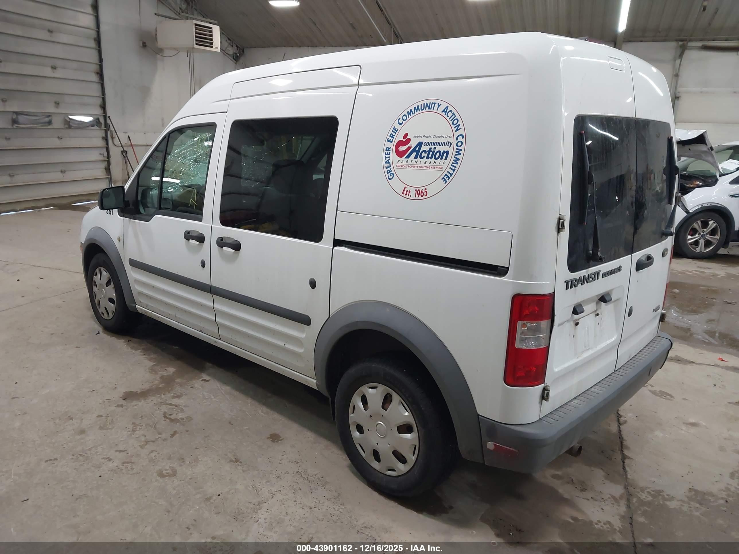 FORD TRANSIT image 3
