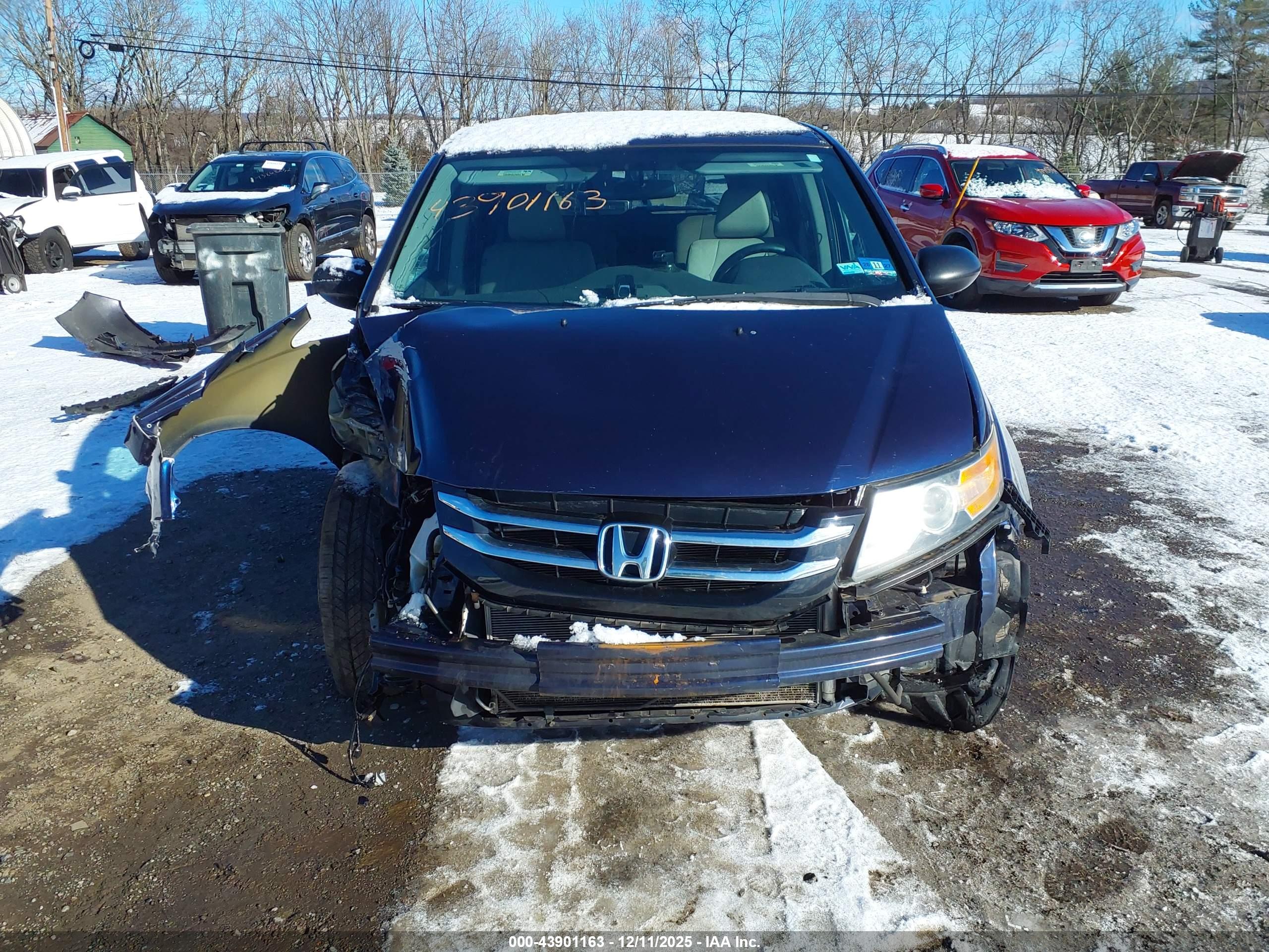 HONDA ODYSSEY image 6