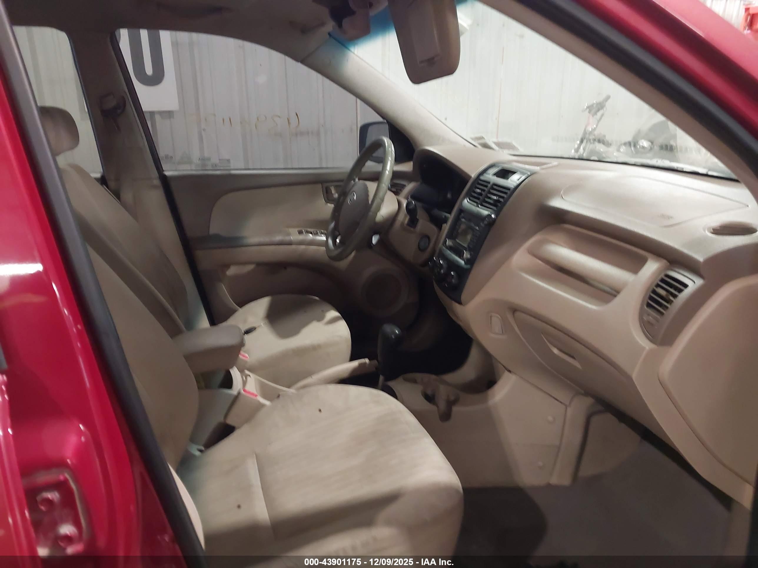 KIA SPORTAGE image 5